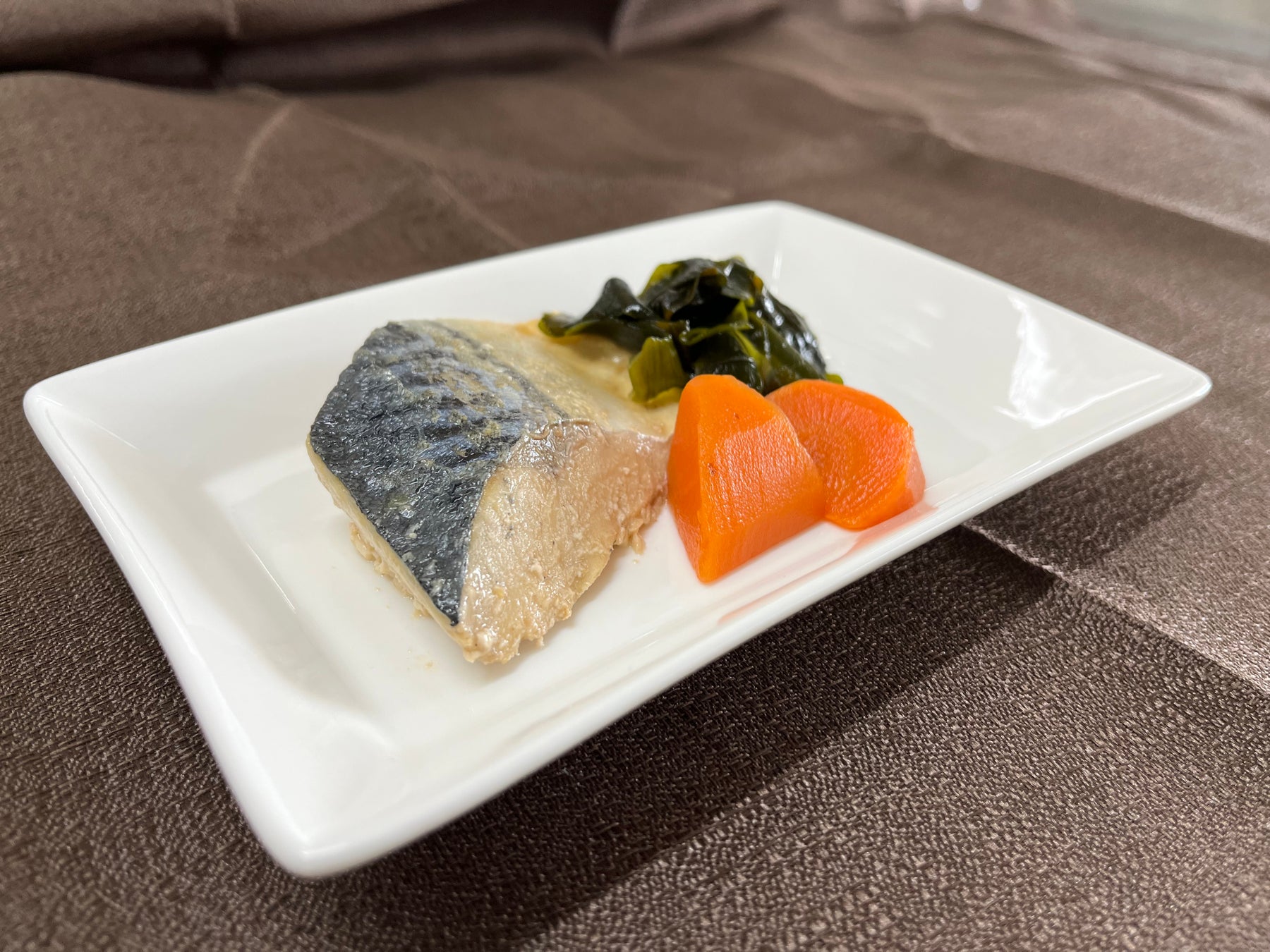 世界の専門家が合意：アーモンドは心血管代謝健康に貢献し、体重管理を支援