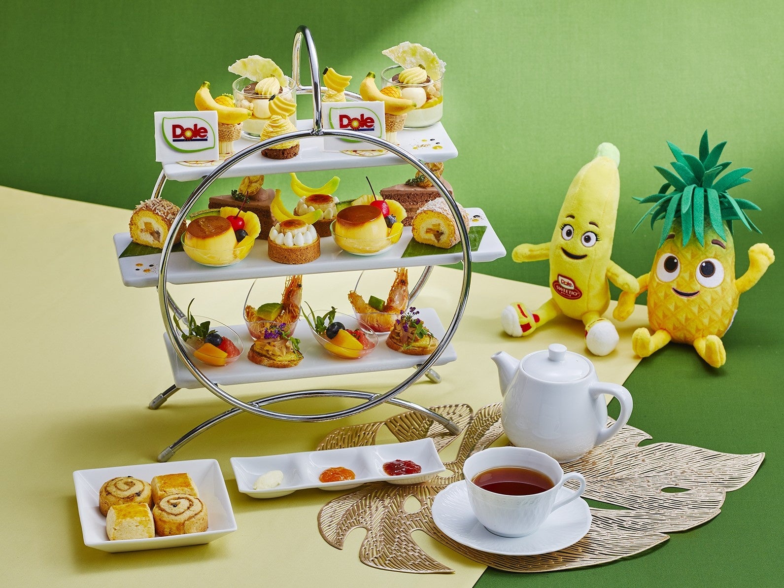 食べなきゃ夏が始まらない、メロン&マンゴースイーツビュッフェ開幕!