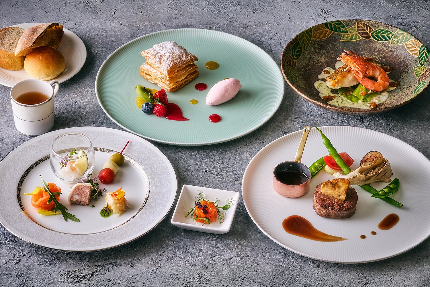 長野県小諸にある創業126年の温泉旅館中棚荘がジオヒルズワイナリーがある御牧ヶ原の敷地内に薪火料理のRestaurant&Stay「song」を2025年6月20日（金）にオープン