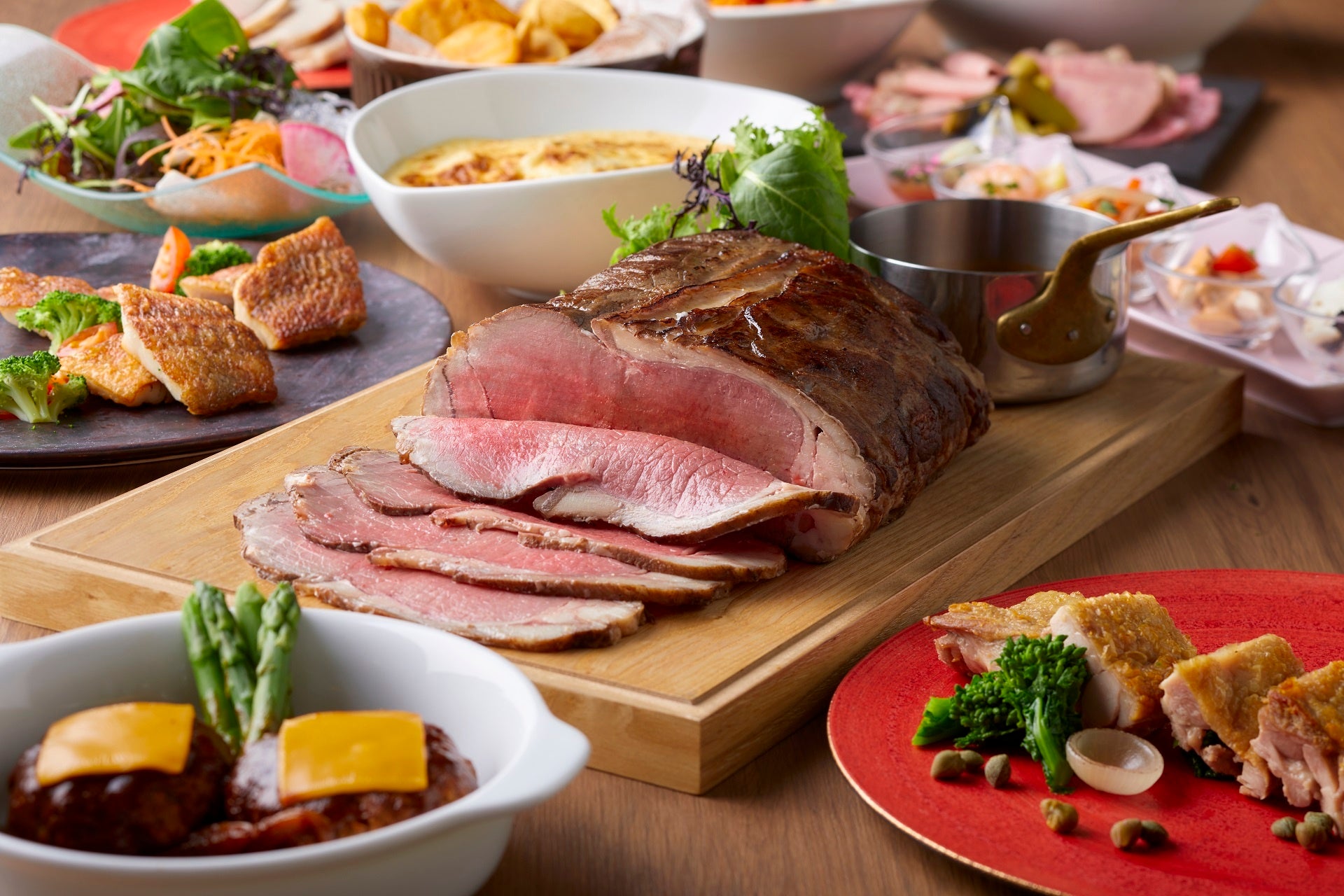 【治一郎】新登場『アーモンドバターケーキ』　発酵バターとコク深いアーモンドの芳醇な香り　2025年5月9日（金）より治一郎店舗にて販売