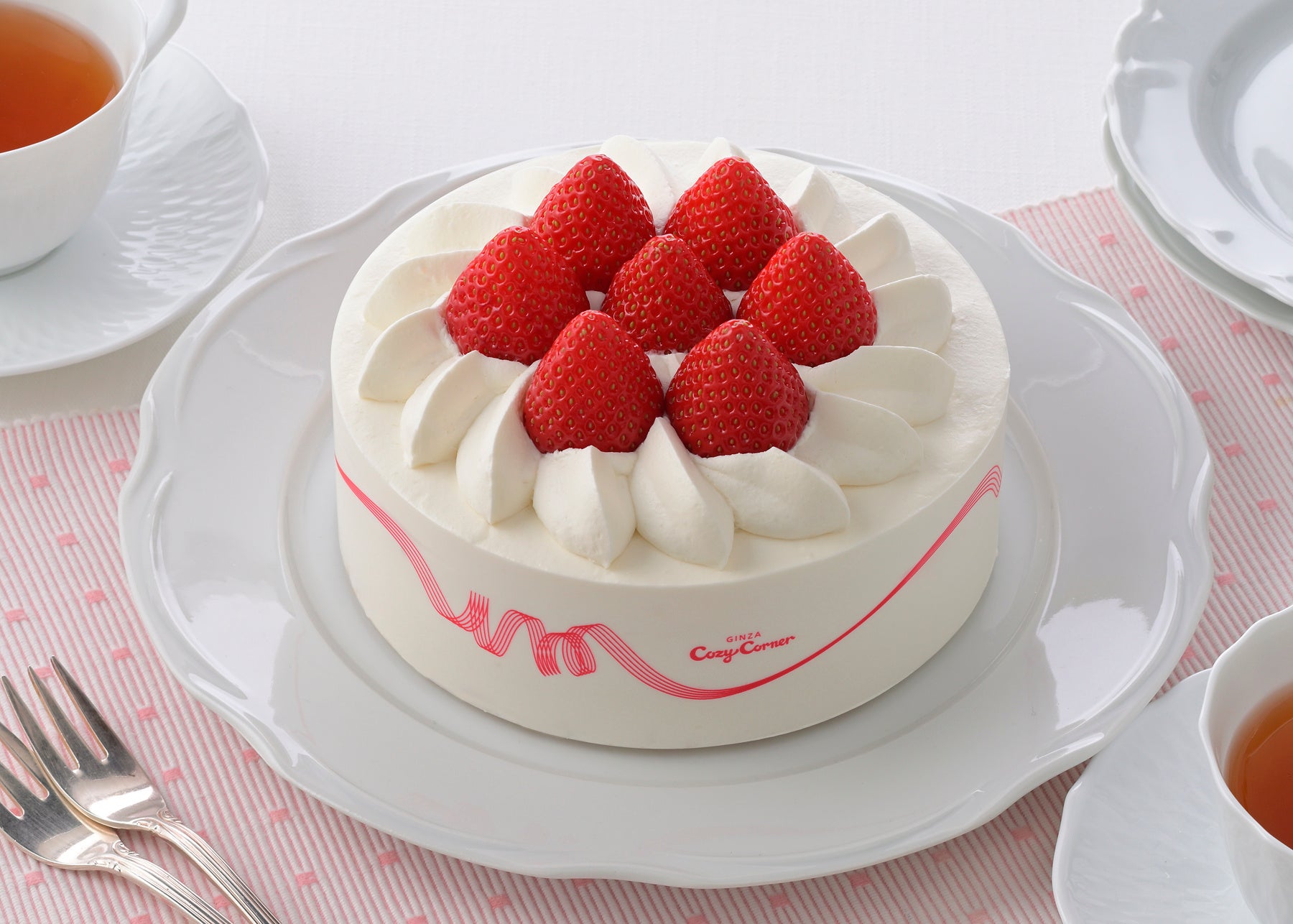 とろけるクレープの MOMI&TOY’S は、今までにないミントの爽快感を楽しめるクレープ３種を期間限定で販売します！