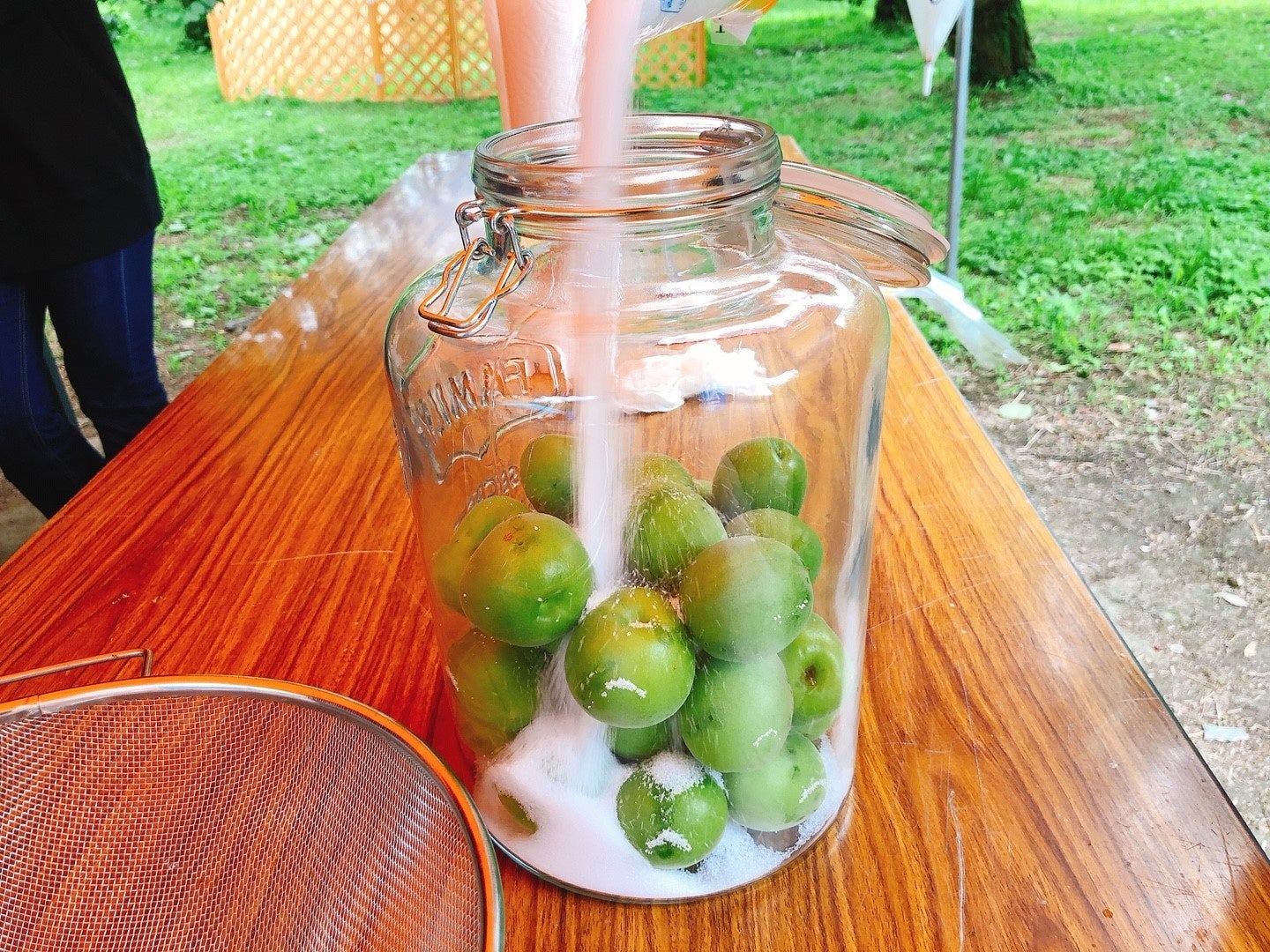 アメリカンレストラン「ハードロックカフェ」フィリピン観光省・在日フィリピン大使館タイアップキャンペーン「LOVE THE PHILIPPINES」