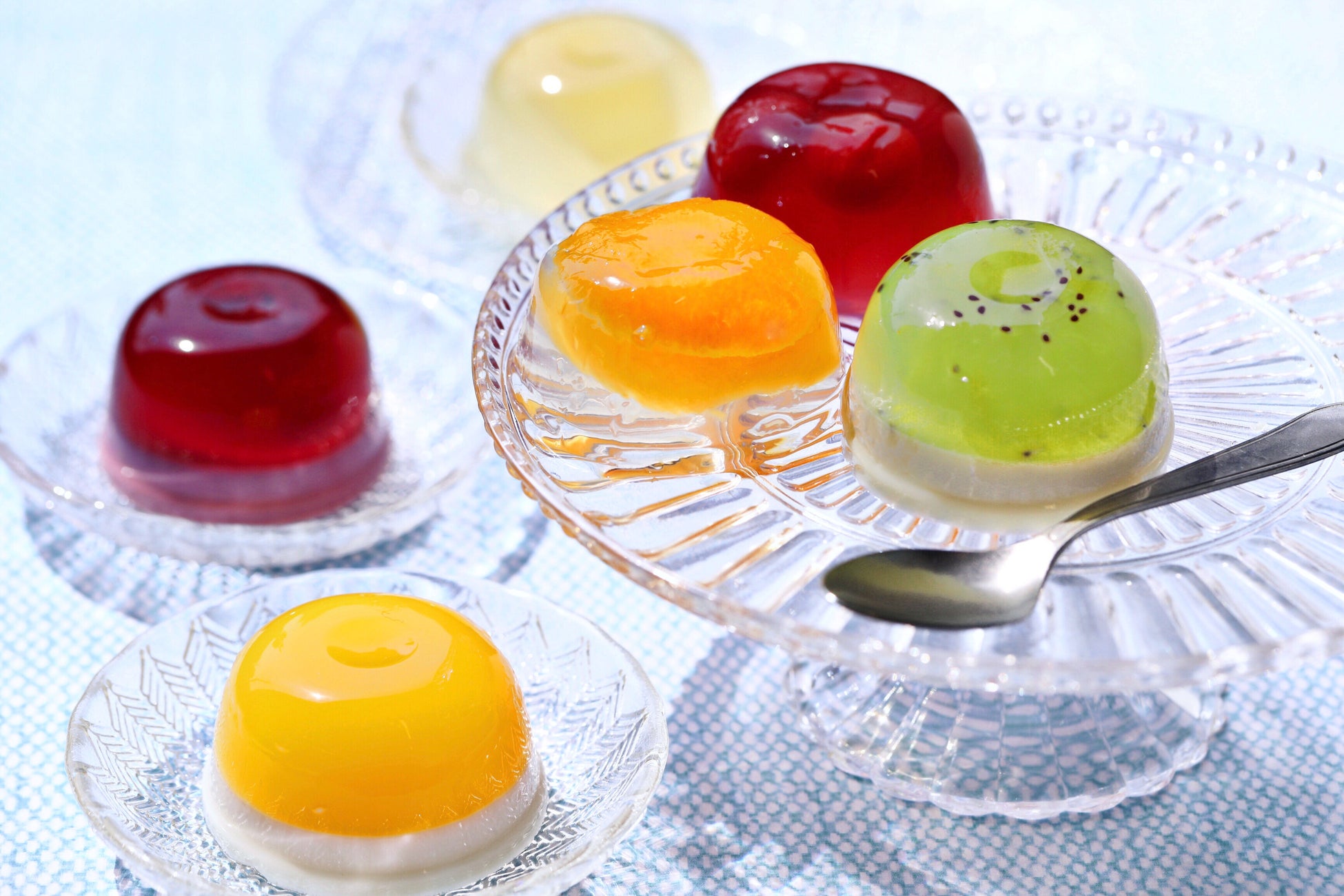 皆様に感謝の気持ちを込めて、「お値段そのまま!人気商品増量祭」を開催 全15種類の豪華なラインアップ!全国のセブン‐イレブンで5月13日(火)からスタート