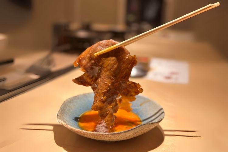 【時間無制限で贅沢三昧♪上にぎり寿司食べ放題‼】6/4迄！バラエティー豊かな食べ放題「ニラックスブッフェ」にて『厚切りまぐろ』やディナー限定での『いくら」など上質なネタが堪能できる特別コースが新登場！