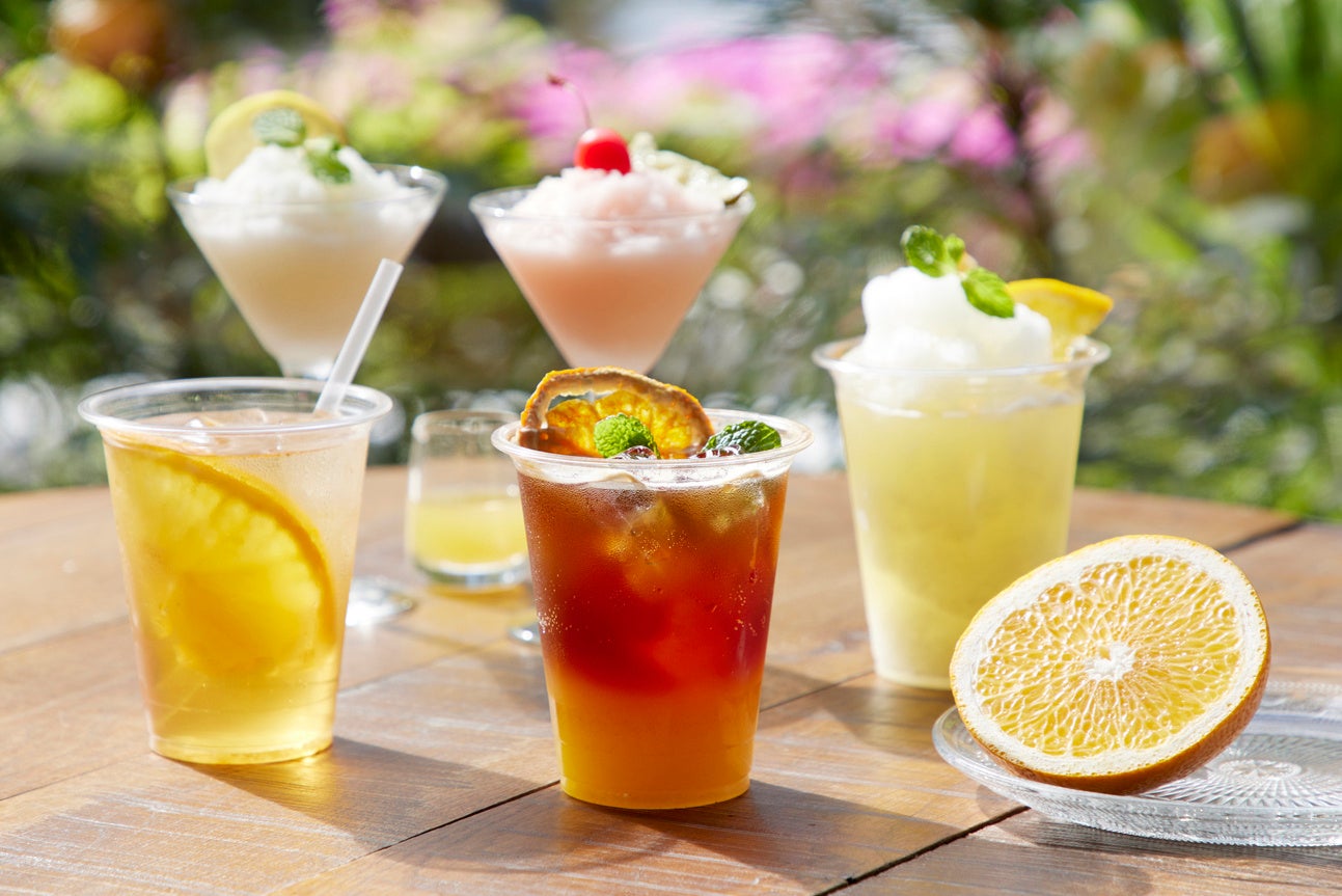 XEX BUFFETについに“フレッシュメロン食べ放題”が登場。この夏、心ゆくまで味わう至福のひとときを。