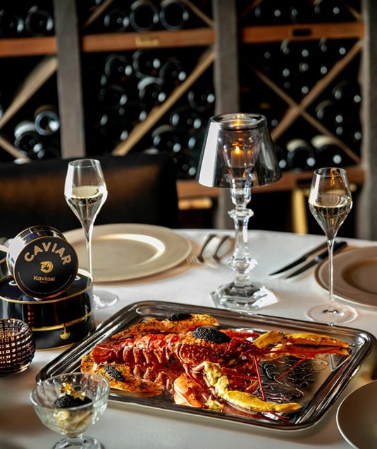 とろけるひんやりスイーツが、この夏も戻ってきます。 池袋の”隠れ家”的アイスクリームかき氷専門店『なな菓』