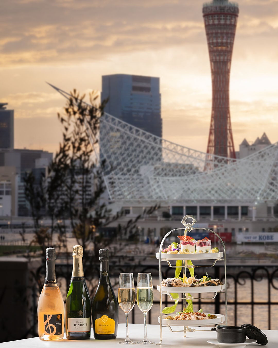 無人機向けキャッシュレス決済サービス『JMMS』がくず餅の老舗・船橋屋「飲むくず餅乳酸菌」の自販機に導入