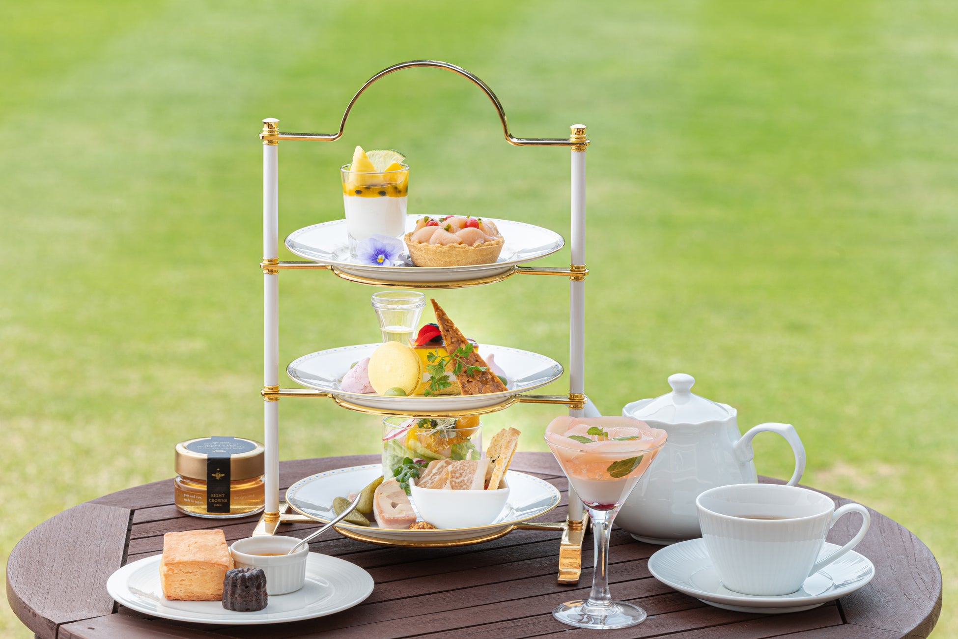 大好評コラボレーション企画第2弾！「MAISON KAYSER（メゾンカイザー）」×「ベルメゾン」新作アパレル＆雑貨登場