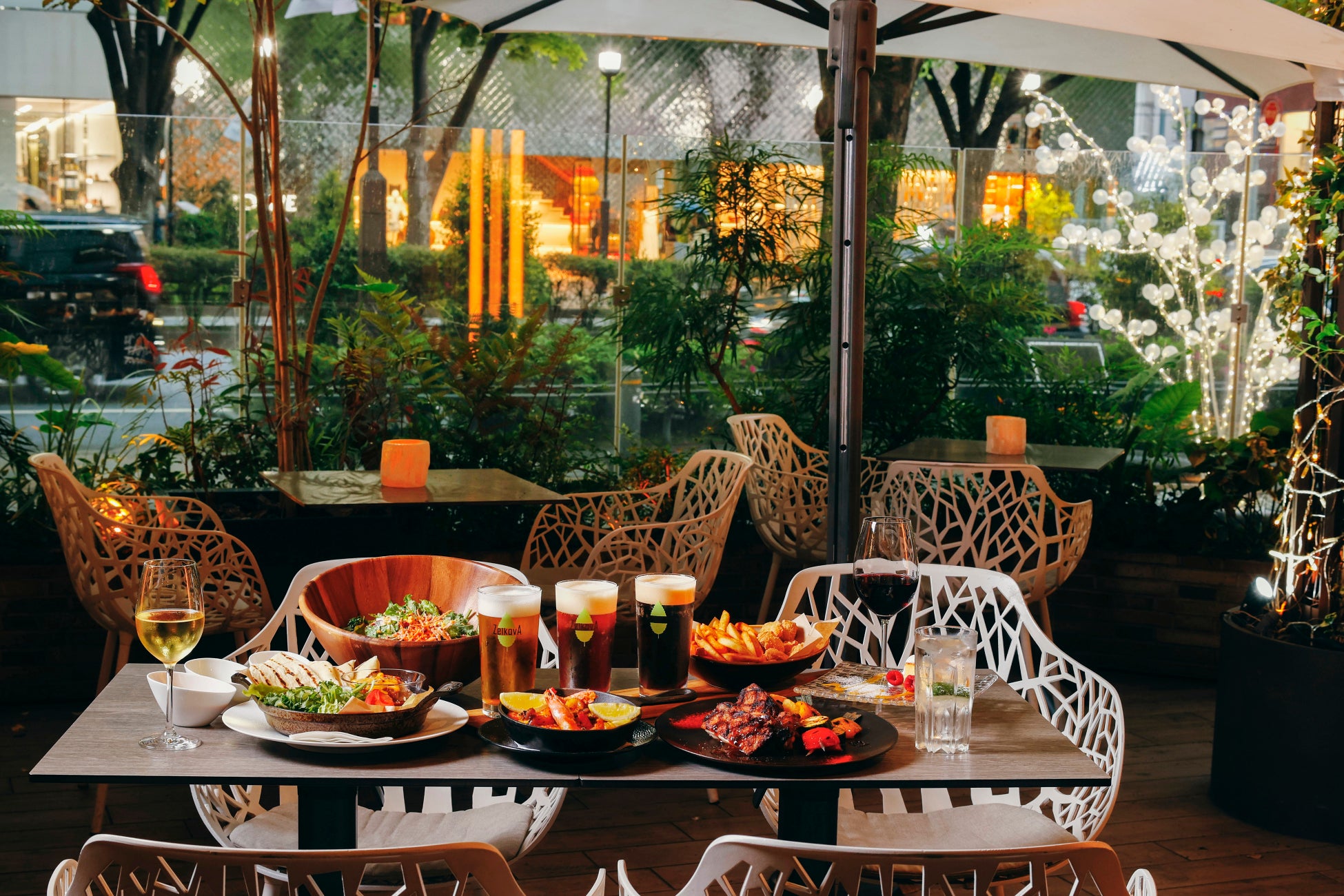 秋田県男鹿市の船川港船川エリアの「旧船川港湾労働者会館」をリノベーションしたサウナと町中華が楽しめる宿泊施設「ホテルかぜまちみなと」を6月6日（金）にグランドオープン