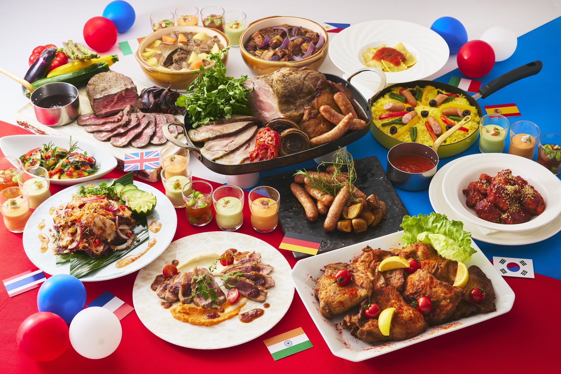 コートヤード・バイ・マリオット 新大阪ステーション_全メニューを「黒」で統一! 黒で描く夏の夜はスパイスがアクセント。夏限定ディナー「BLACK LAVA SPICE」を発売