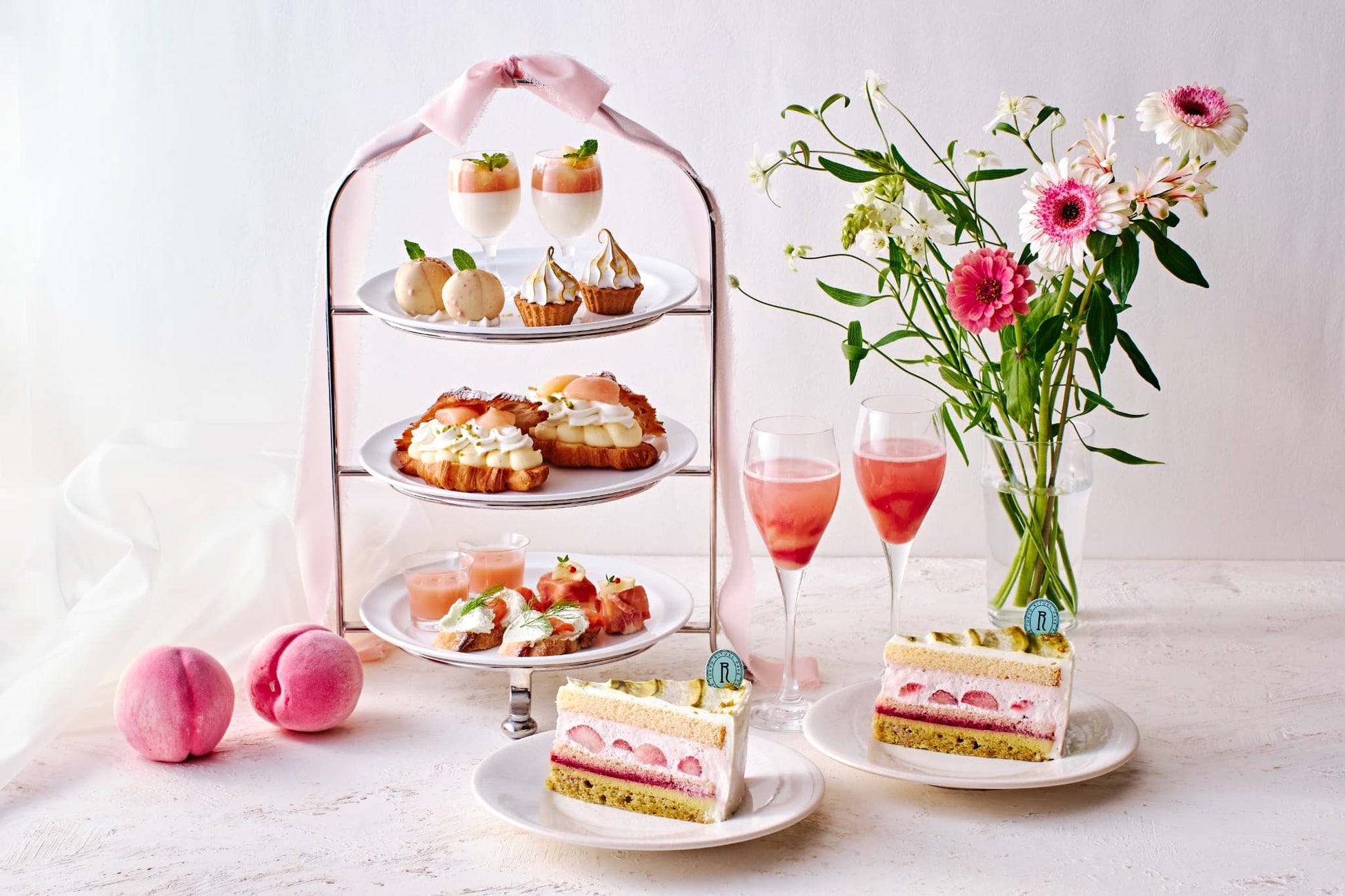 自分で仕上げる、パリパリ食感の新感覚かき氷！チョコレートブランドdari Kから、人気の「パリパリカカオとカシューミルクのかき氷」が今夏も登場！