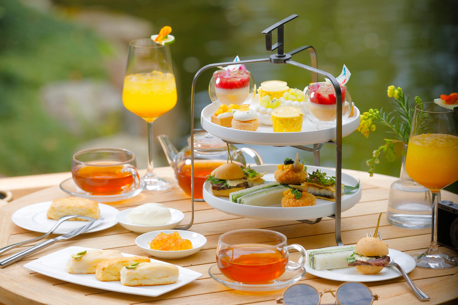 一石三鳥グループ姉妹ブランド「鮨処 乾杯」に併設する「BAR Trillion」 が5月25日オープン