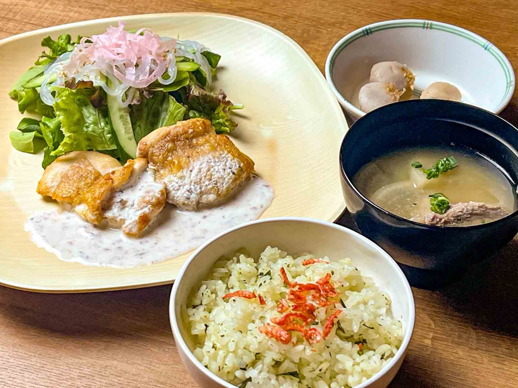 そのままでも、アサイーボウルにしても！ カップ入りアサイーアイス『お家(うち)でアサイーボウル®Ｓ』5月末より順次販売店拡大！