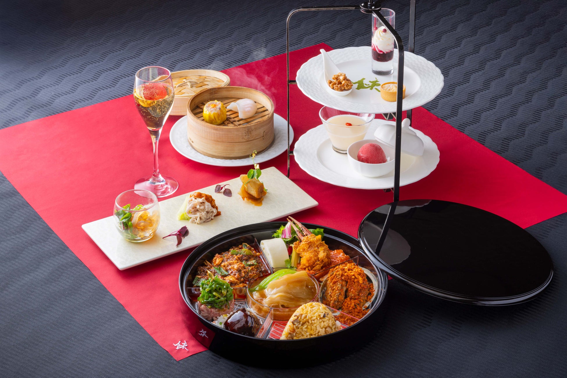 くるめし弁当公式YouTubeチャンネル『BENTOBEN – 弁当弁 -』第3弾「オーベルジーヌ×ケンドーコバヤシ」を公開！