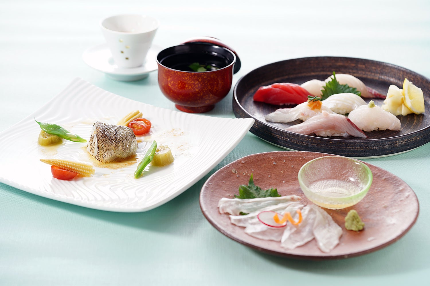 カプコンカフェ 池袋店&梅田店 10周年を迎える「大逆転裁判」シリーズとのコラボが決定! ヴィクトリアンファッションを身にまとったキャラ達のメインビジュアルも公開!