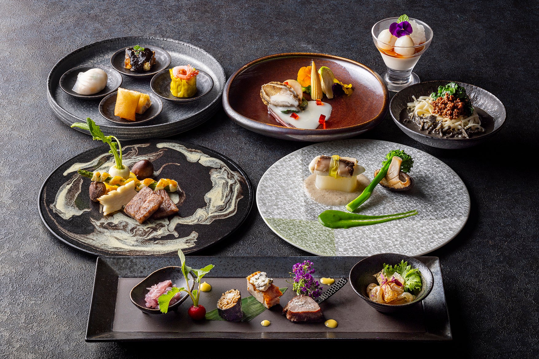 “お茶”に恋するアフタヌーンティー♡ティーカップ片手に迷い込むのは幻想的なワンダーランド♪【大阪梅田｜幻想の国のアリス】