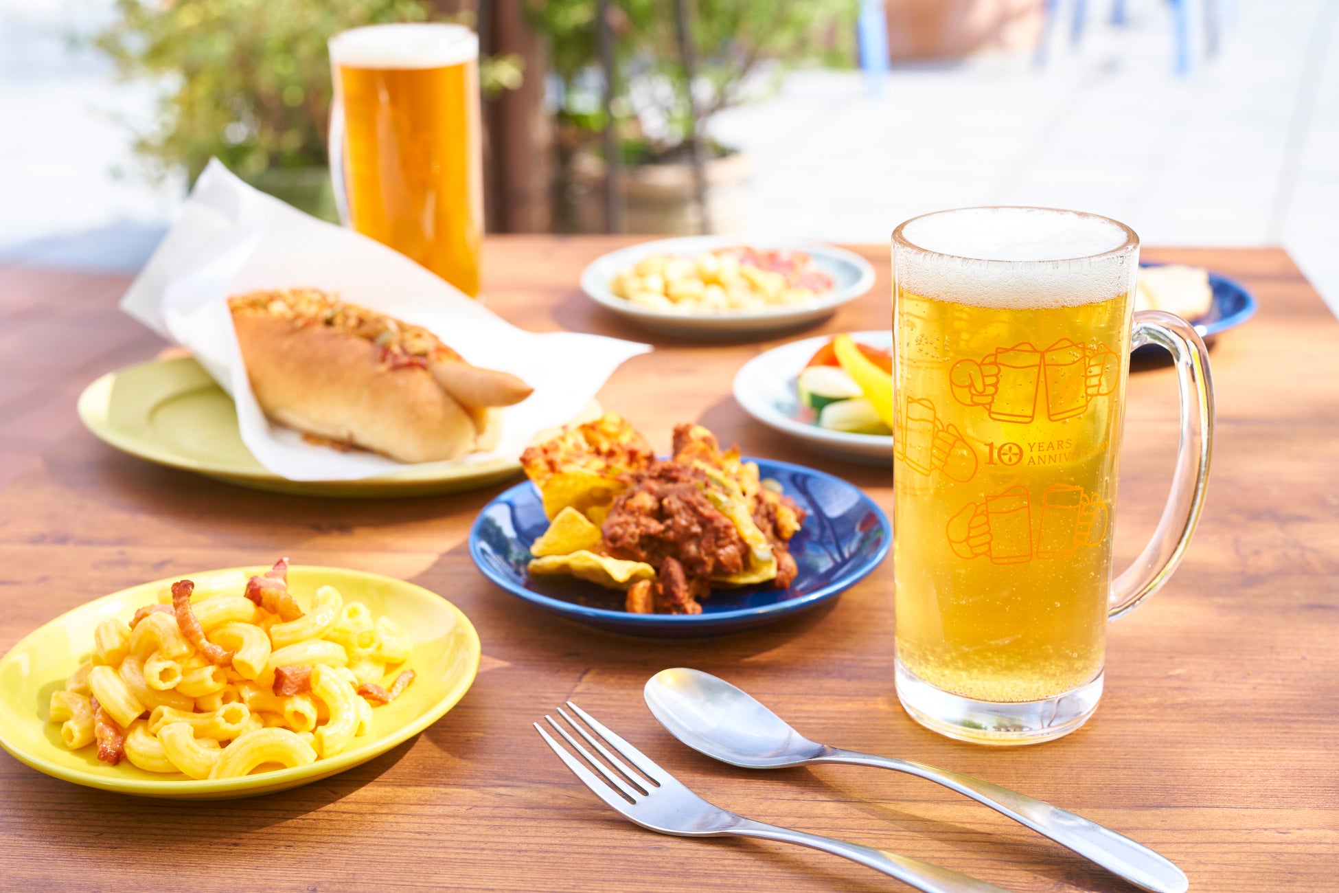 【東京国際フォーラム店・丸の内オアゾ店限定】“ふぞろいな素材”をおいしくアップサイクル！サステナブルなドーナツ＆ドリンク誕生　2025年6月4日（水）より各店舗・期間限定で販売