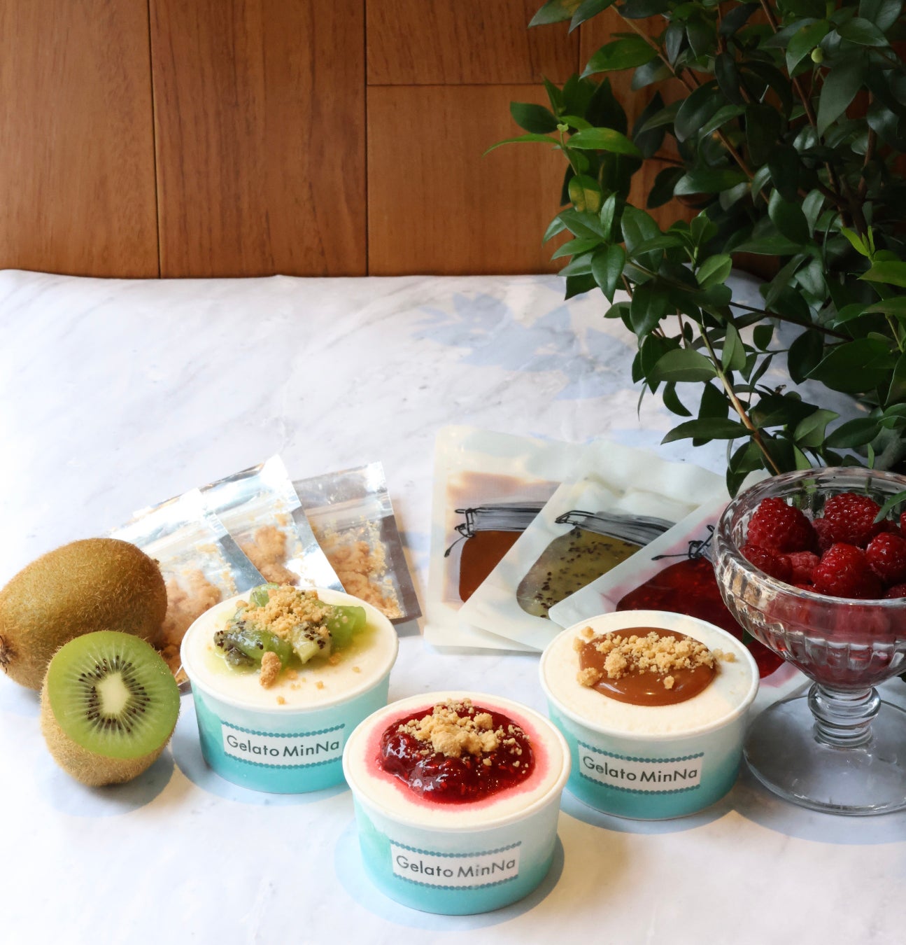 ピーチ&マンゴーを堪能する夏のひんやりスイーツ　山梨県産白桃や宮崎県産マンゴーをふんだんに使用したプレミアムかき氷2種類が登場