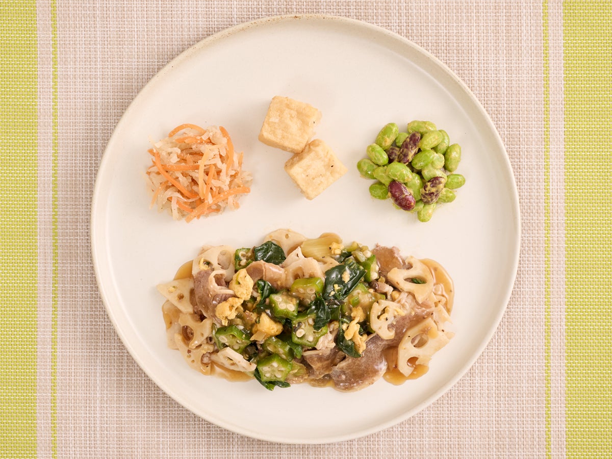 初夏にぴったりのさっぱりメニュー「爽やかポン酢の豚バラれんこん」が6月2日（月）に新登場