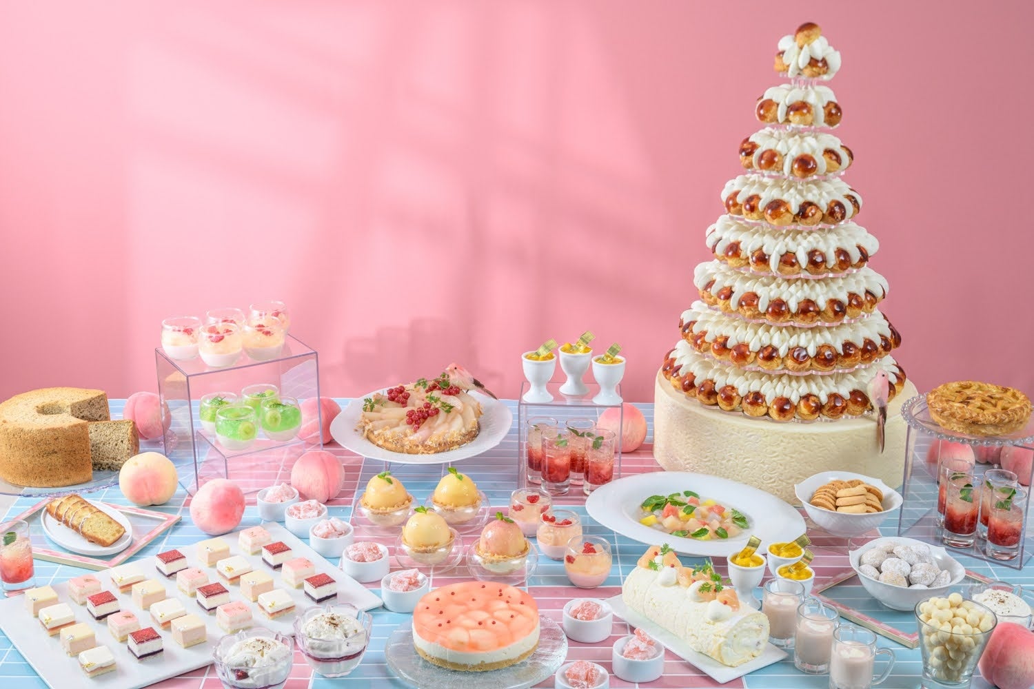 “ヴァイキングの宴”がテーマ「ヴァイキング×バイキング」を開催 シュラスコをはじめとする肉料理、大海の幸や財宝イメージのスイーツを食べ放題で▽お子様対象の謎解きゲームも店内で開催