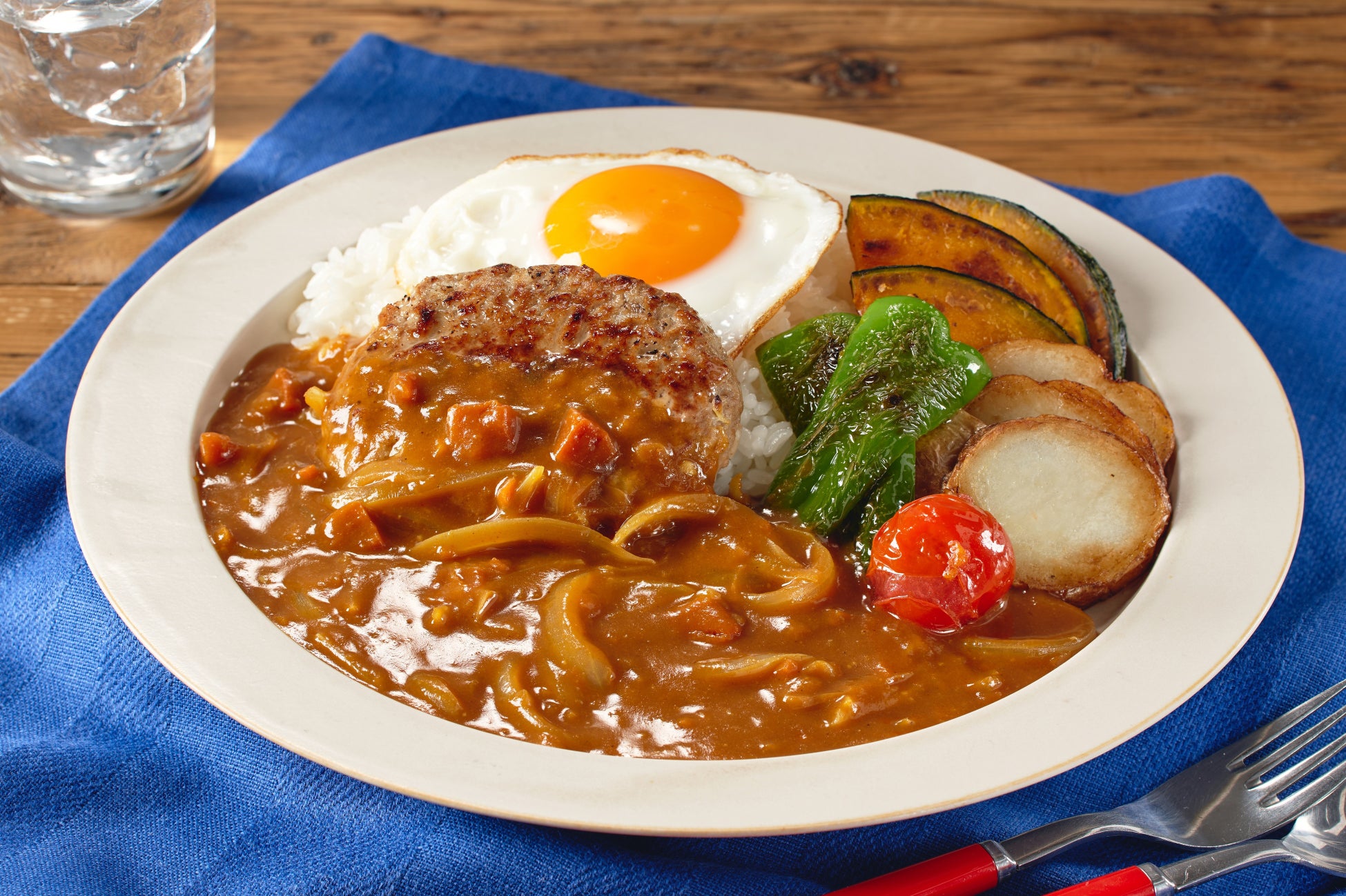 「TinyTAN」×「紅茶花伝」夏限定コラボボトル7製品全49種類が6月16日（月）より全国発売