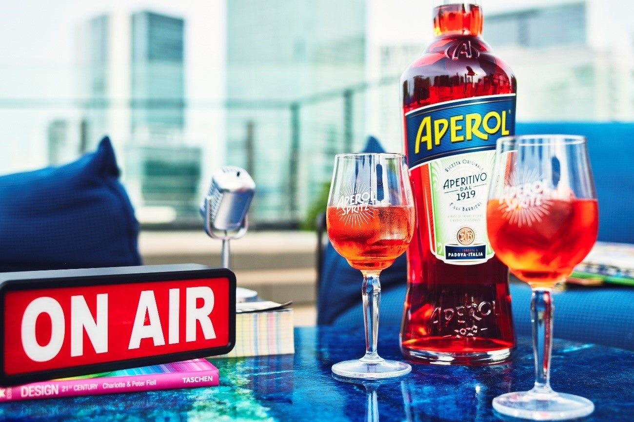 都市フェス「INSPIRE TOKYO 2025」マーケットエリアでJ-WAVEの番組コラボが決定！　さらにDJ TARO厳選のスパイシーな肉企画＆DJ、人気カレー店も集結。