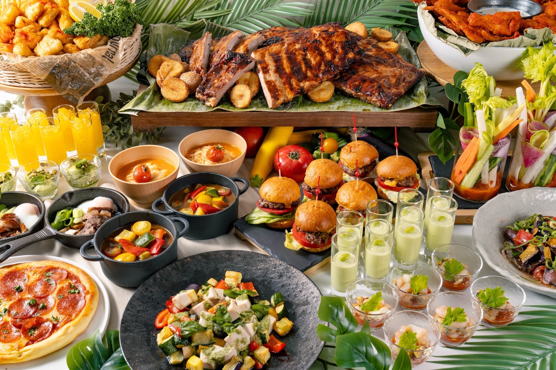 【札幌プリンスホテル】ハワイアン料理で南国気分を満喫！札幌でハワイの風を感じる「Hawaiian Dinner Buffet」を期間限定開催