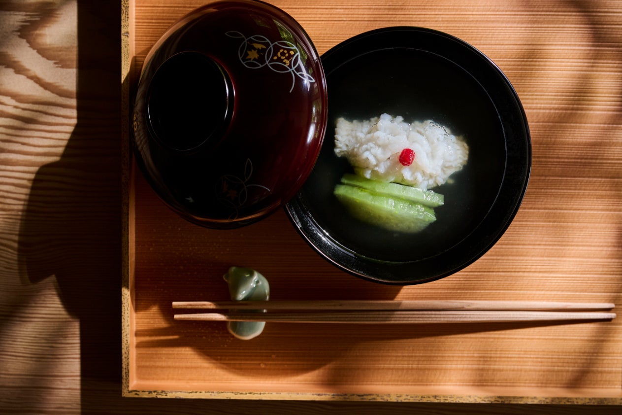 《毎日食べたくなる、鮮度が自慢のお寿司》静岡の郷土料理、伊豆のしま寿司、伊豆の魚を味わえる『まめたい寿司』が市ヶ谷・牛込柳町にオープン