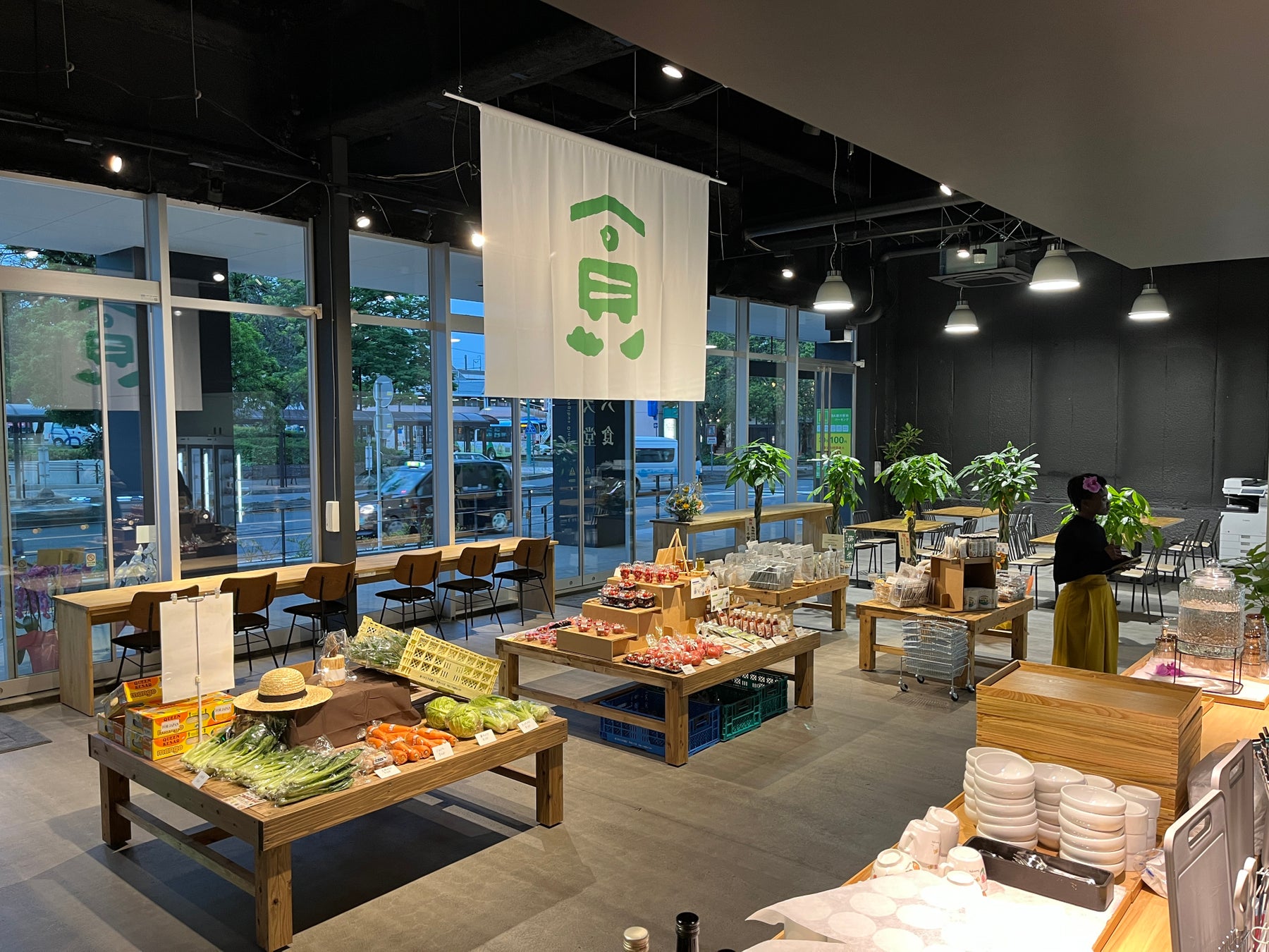 【平日限定最大440円値下げ‼充実の食べ放題‼】6/20迄‼本格中華の食べ放題『THE BUFFET 包包點心』2店舗にて45分間のショートプラン「エキスプレスコース」の値下げキャンペーンを開催!