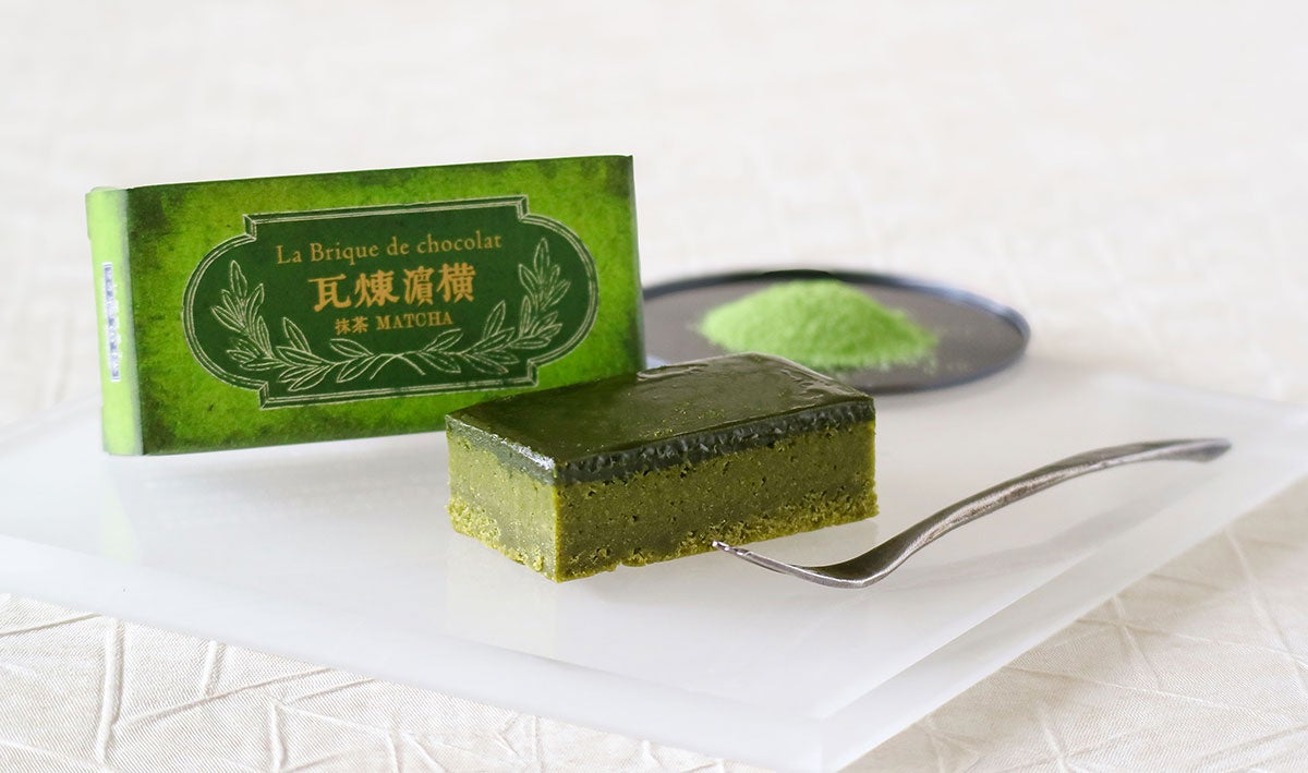 ロッホローモンド蒸溜所と世界ゴルフ殿堂のコリン・モンゴメリー氏が協力してつくり上げた全英オープンゴルフ公式の限定ウイスキーが登場！