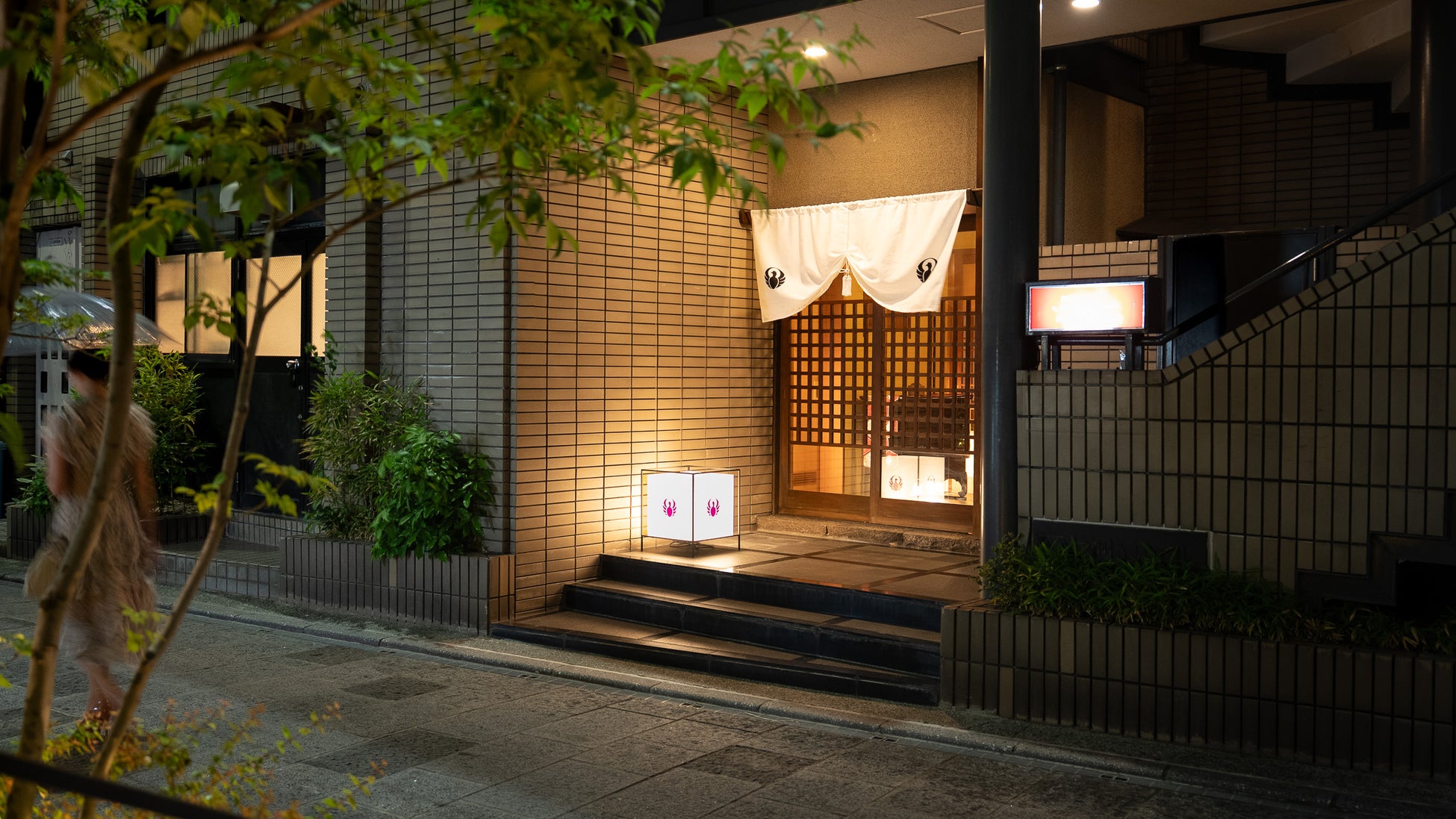 【かみむら牧場】父の日特別企画：「お父さん」限定で食べ放題コースに無料で飲み放題が追加できるLINE公式アカウント「父の日」特別クーポンをプレゼント！