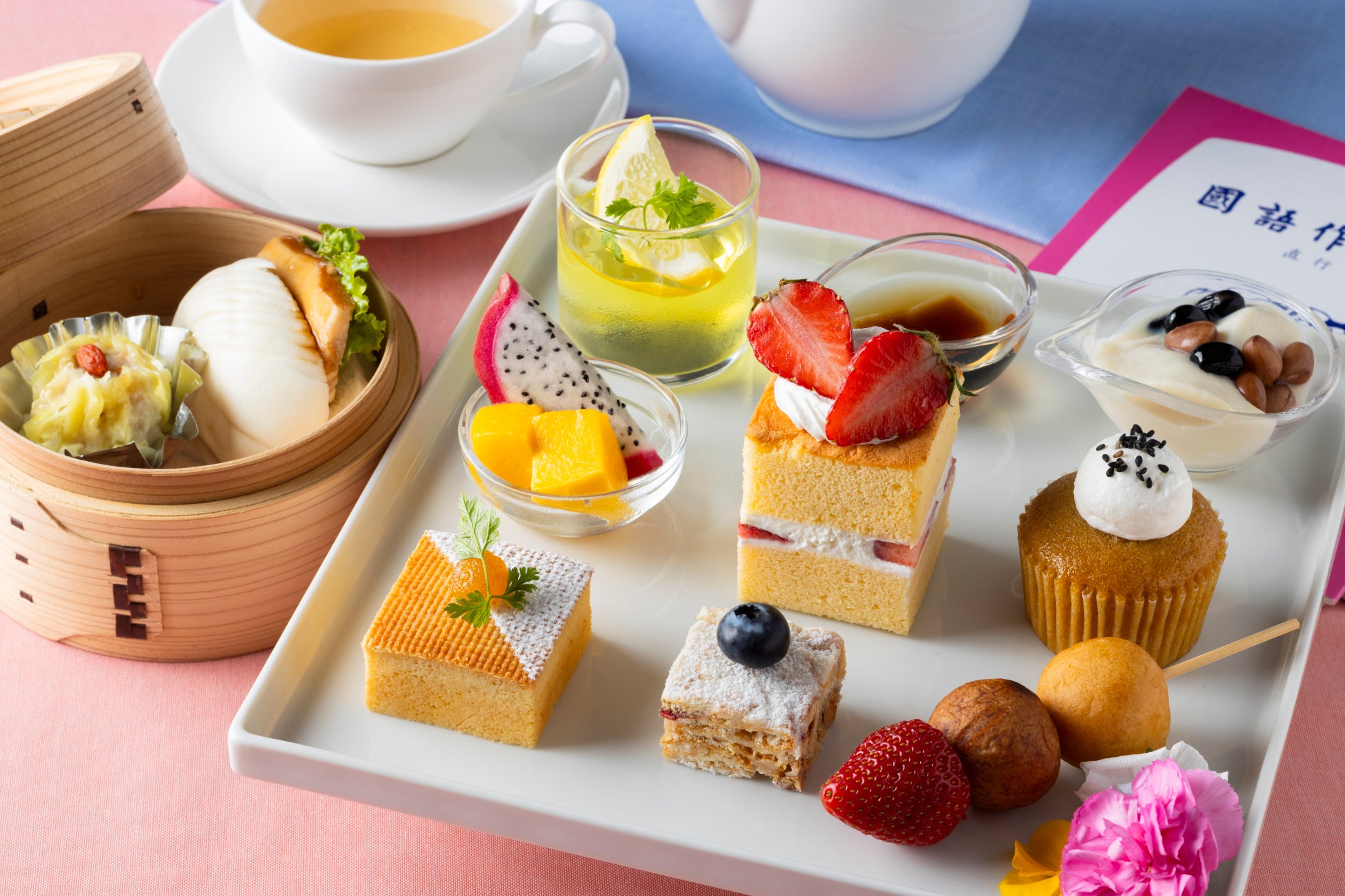 【タカノフルーツパーラー】桃が主役の夏がやってくる。8月末までタカノフルーツティアラで桃が食べ放題。