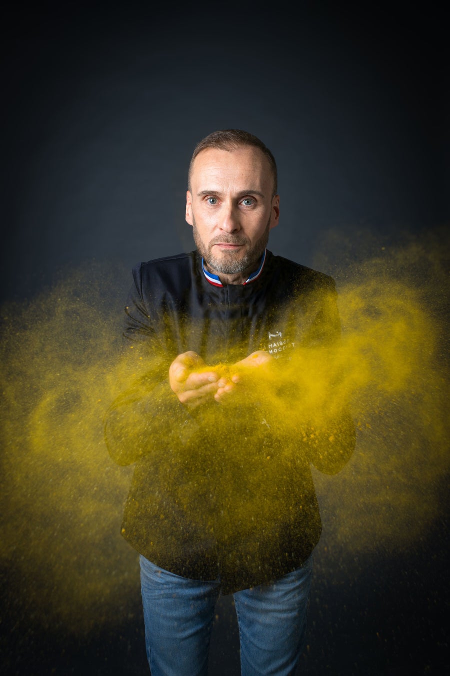 ユーソナーとAGRIKOがコラボ、ローゼル・オレンジのハーブティー制作～来場者の夏バテ予防、「法務・コンプライアンスEXPO」で配布へ～