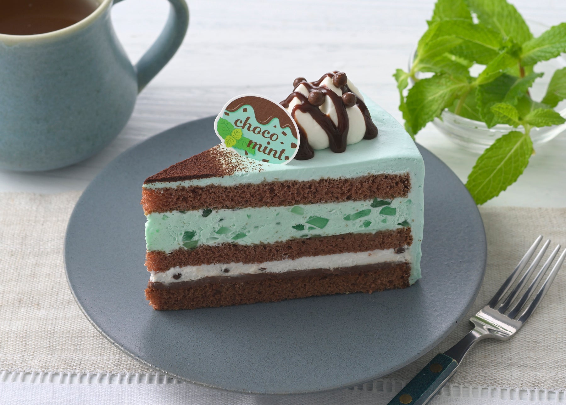 待望のあのコラボ第2弾！サラダ仕立てのヘルシーひんやりサクサク担々麺が夏季限定で食べられる！