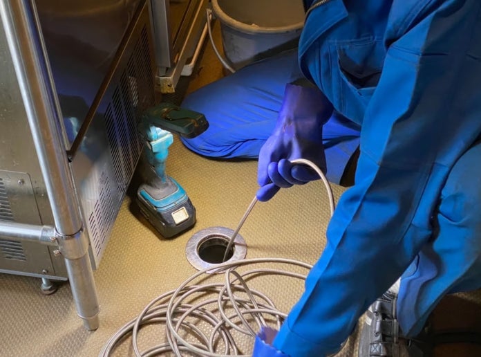 家族で楽しめる新たな外食体験サービス。水遊びができるカフェ。