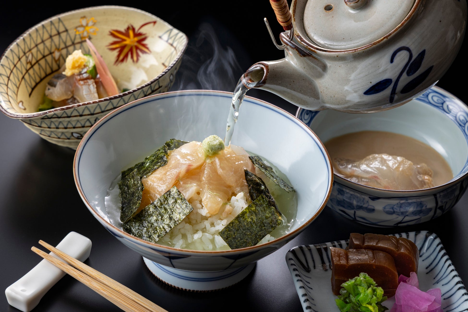 【大阪ステーションホテル】8月1日～9月7日限定　甘くほどけるピーチピンクが奏でる　桃アフタヌーンティー