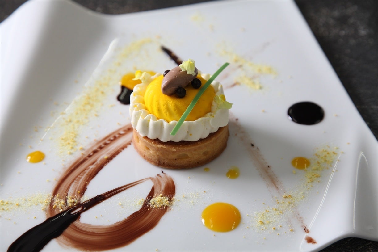 【数 量 限 定】「夏の神戸」を閉じ込めた描き下ろしクリアファイルがもらえる!トワイライトキャンペーン開催。