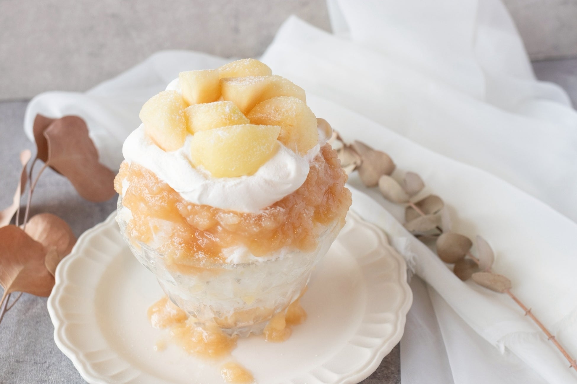 【調査】約8割がペットの熱中症・脱水症が不安と回答。約9割が十分に水分補給をさせていると回答した一方、約7割がペットに必要な水分量を知らないと回答。またペットの飲み水の安全性が不安な人の割合は約5割も