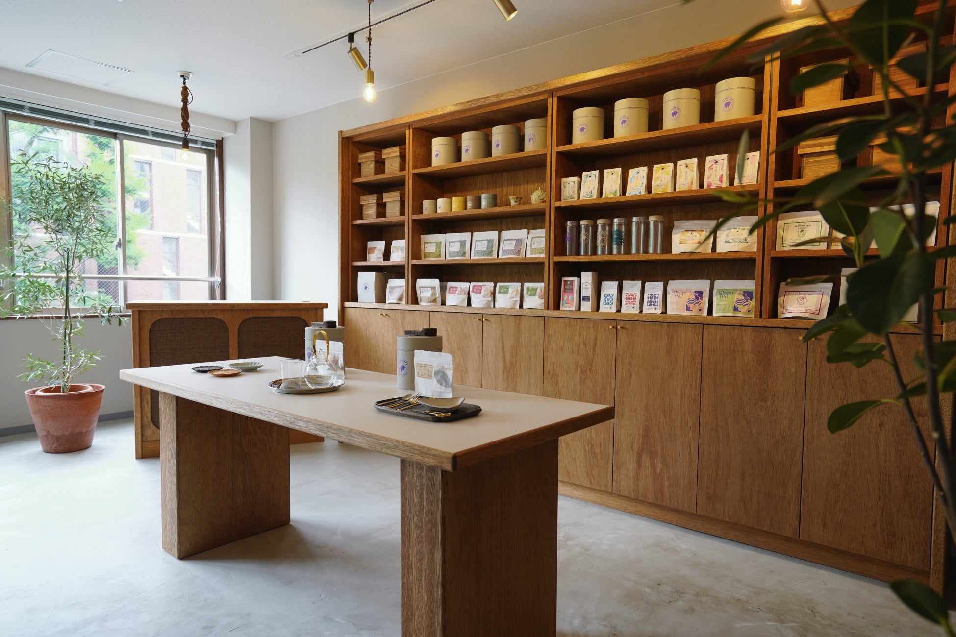 「気がつけば、七夕…」過ぎ行く季節の合間に、2つの爽やかな出会いを『爽　2つの白いサワー＜白ぶどう＆白いサワー＞』2025年7月7日（月）全国で新発売