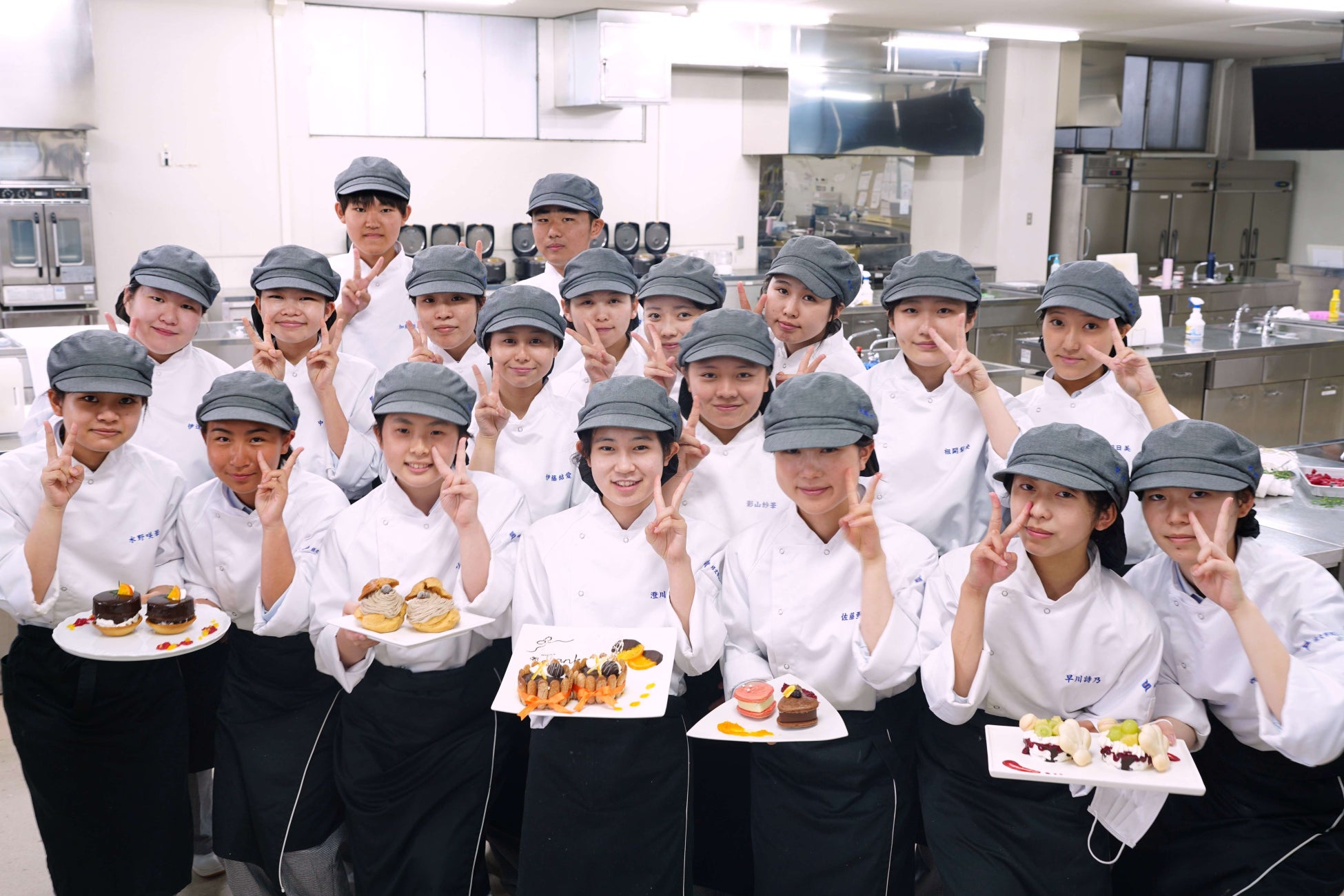 一日最大5トン！国内地元産“梅干し”の漬け込みが最盛期　　　　　　　2年連続の歴史的な「梅の不作」でも食の安定供給に向けた取り組み　　　カワツルの「みなべ工場」で7月4日(金)に作業工程を公開します