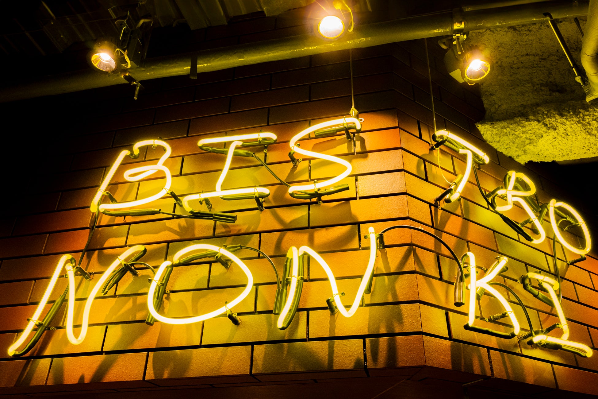 「ダノン オイコス プロテインヨーグルト 高吸収タンパク質 パッションフルーツ」を期間限定で新発売