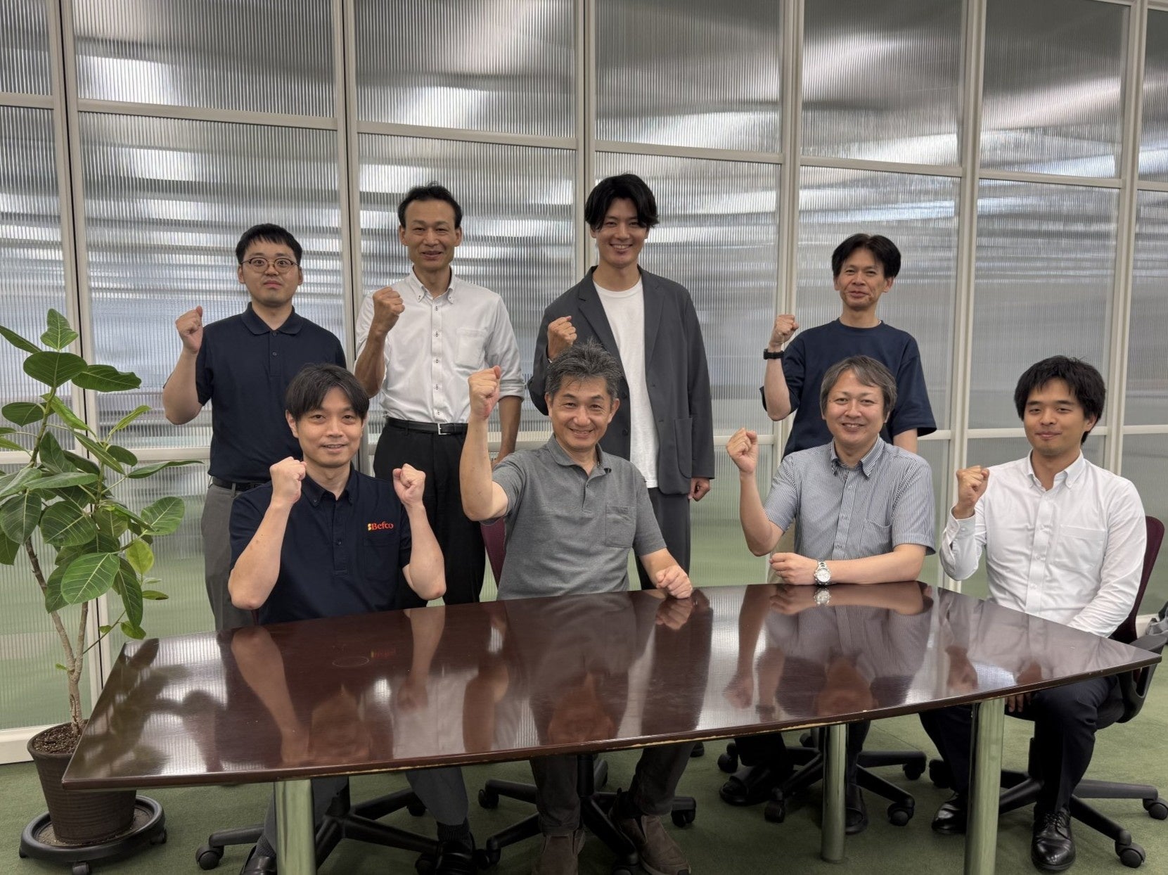 2.5次元アイドルグループ事務所のポテトチップスがナムコに登場! VOISINGチップス3 アミューズメント限定BOX 2025年7月15日(火)より順次展開開始!