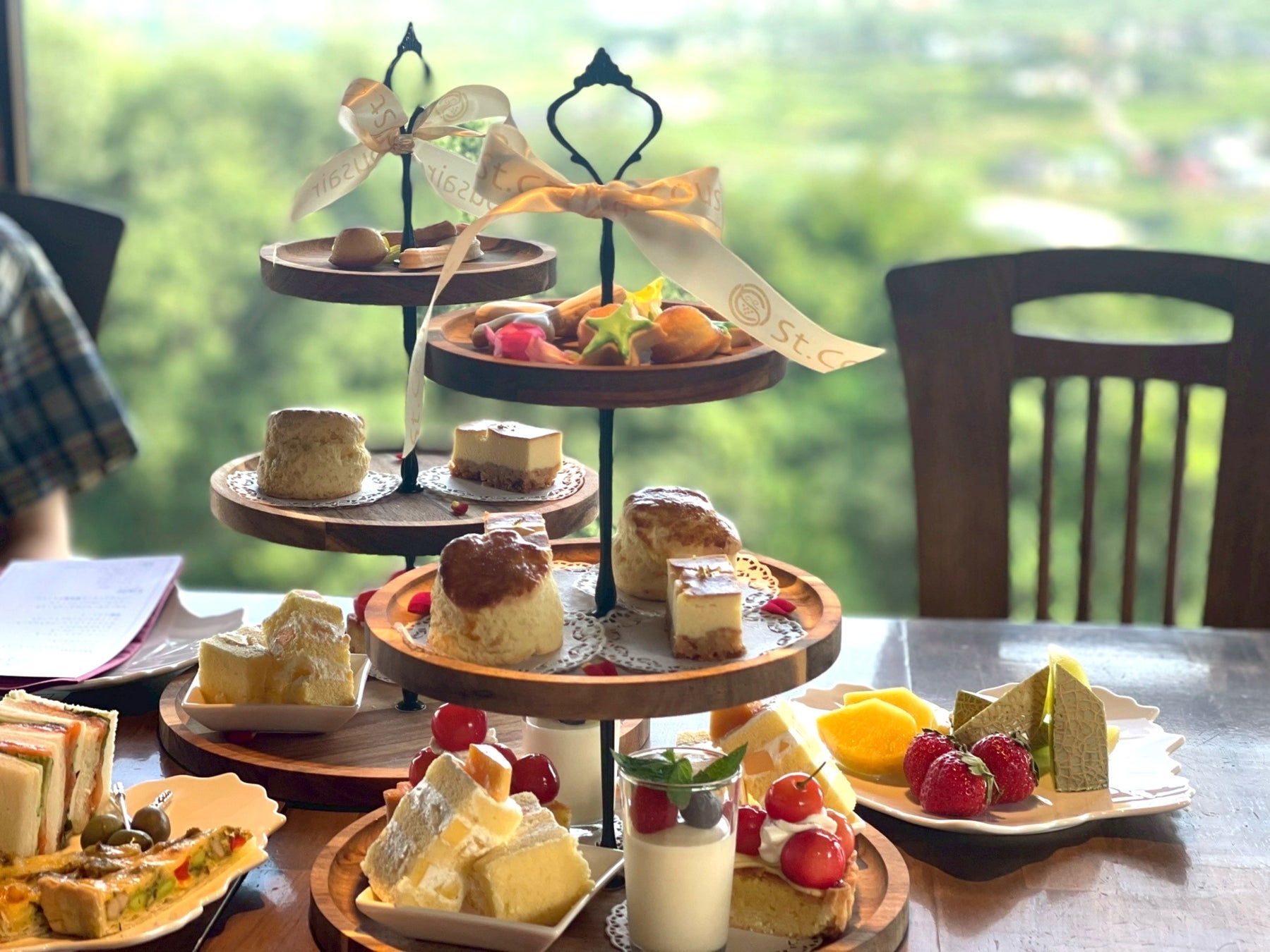 ほっかほっか亭総本部と大阪芸術大学が産学連携プロジェクト発足Z世代が考える、Z世代に響く“お弁当の未来”を共創!