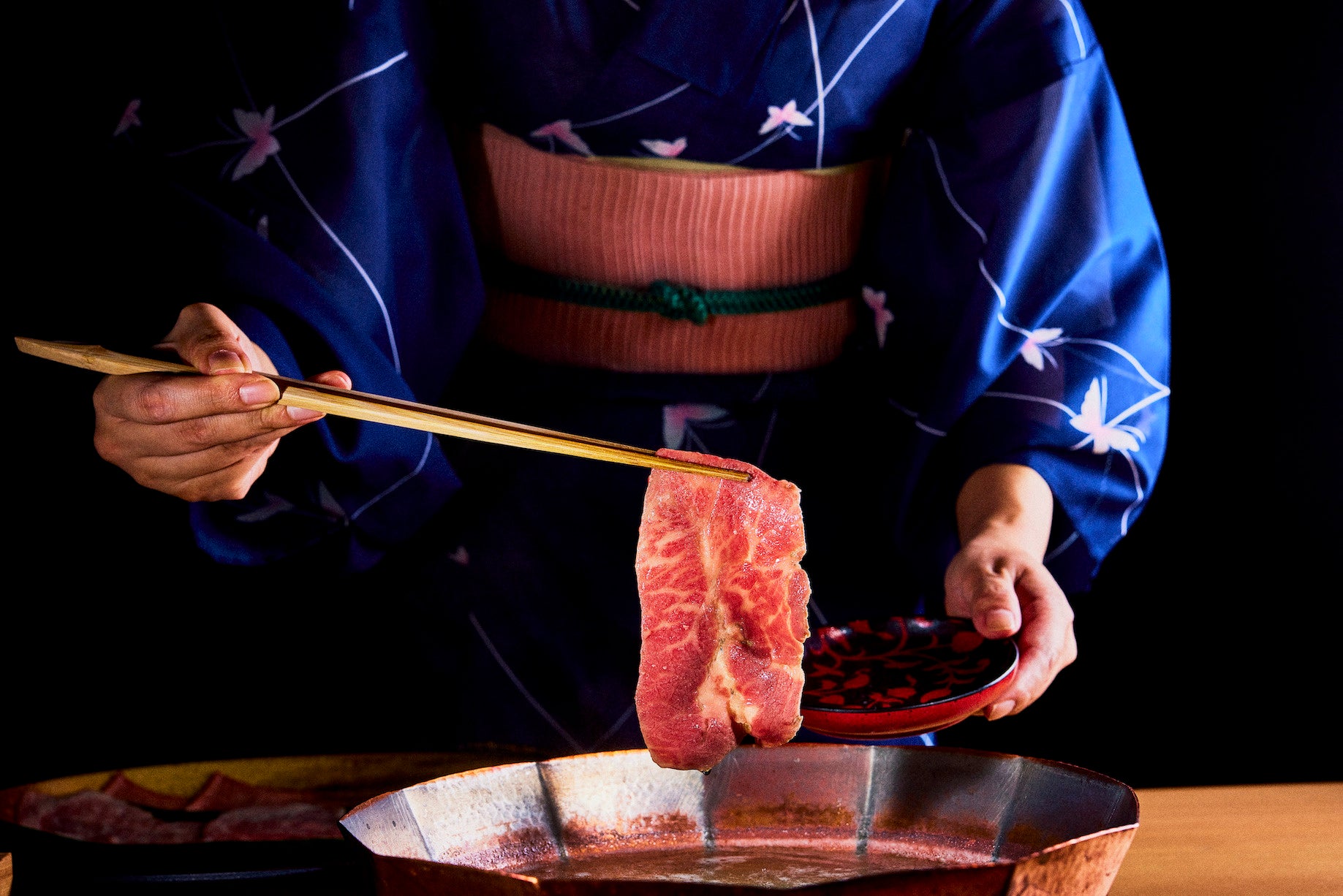 ブランチカフェFLIPPER’S（フリッパーズ）夏を彩る “奇跡のパンケーキ まるごと白桃” が今年も発売決定