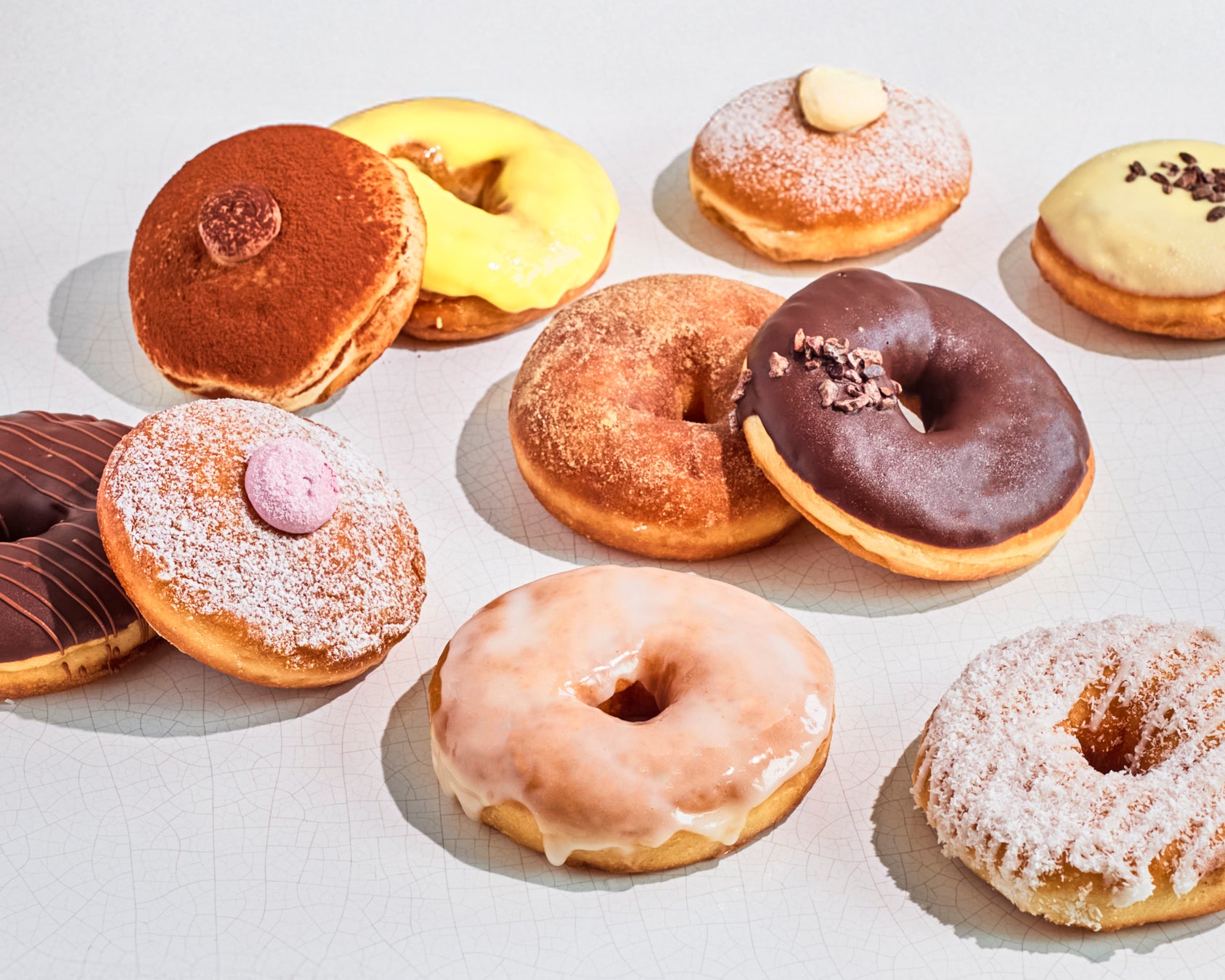 7月20日就航の豪華客船「飛鳥III」で、日本酒ブランドSAKE HUNDREDの『百光』と『思凛』を提供