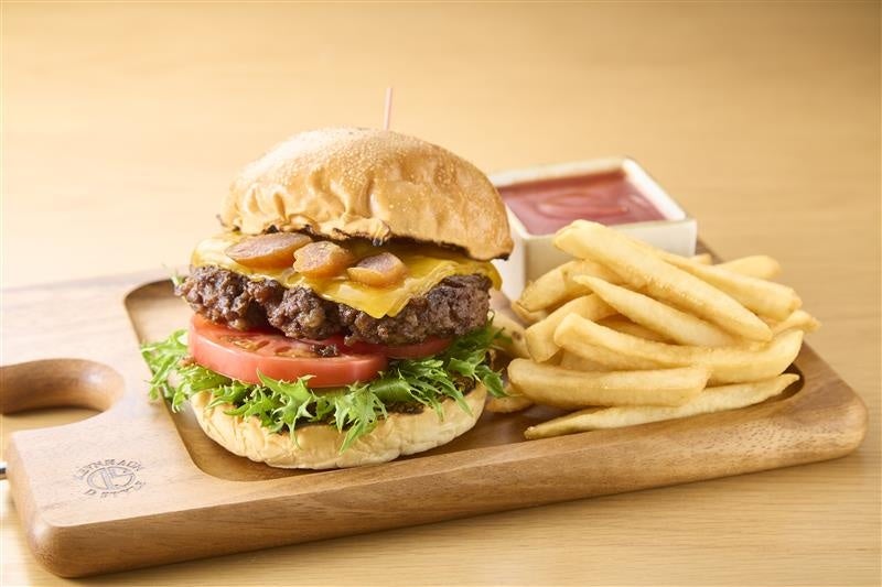 MCT、オメガ3のエビデンスを国際脂質学会ISSFALで発表