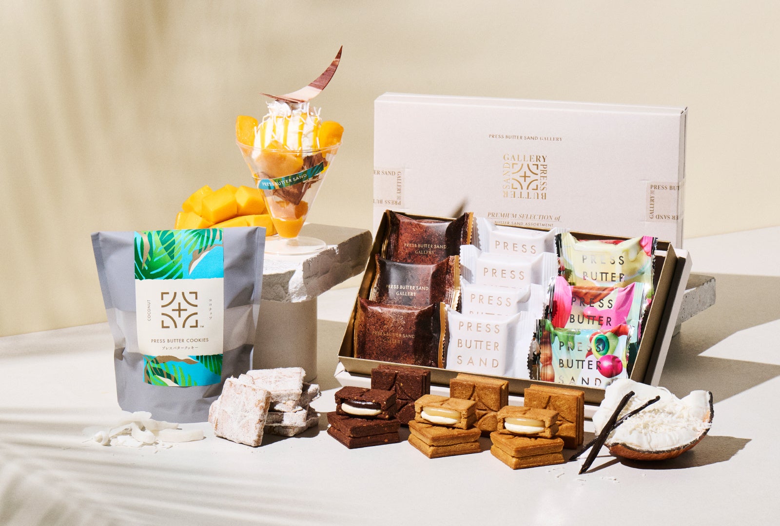 【期間限定】仙台銘菓「萩の月」と東京限定「萩の調（しらべ） 煌（こう）」の夢の詰合せが再登場！