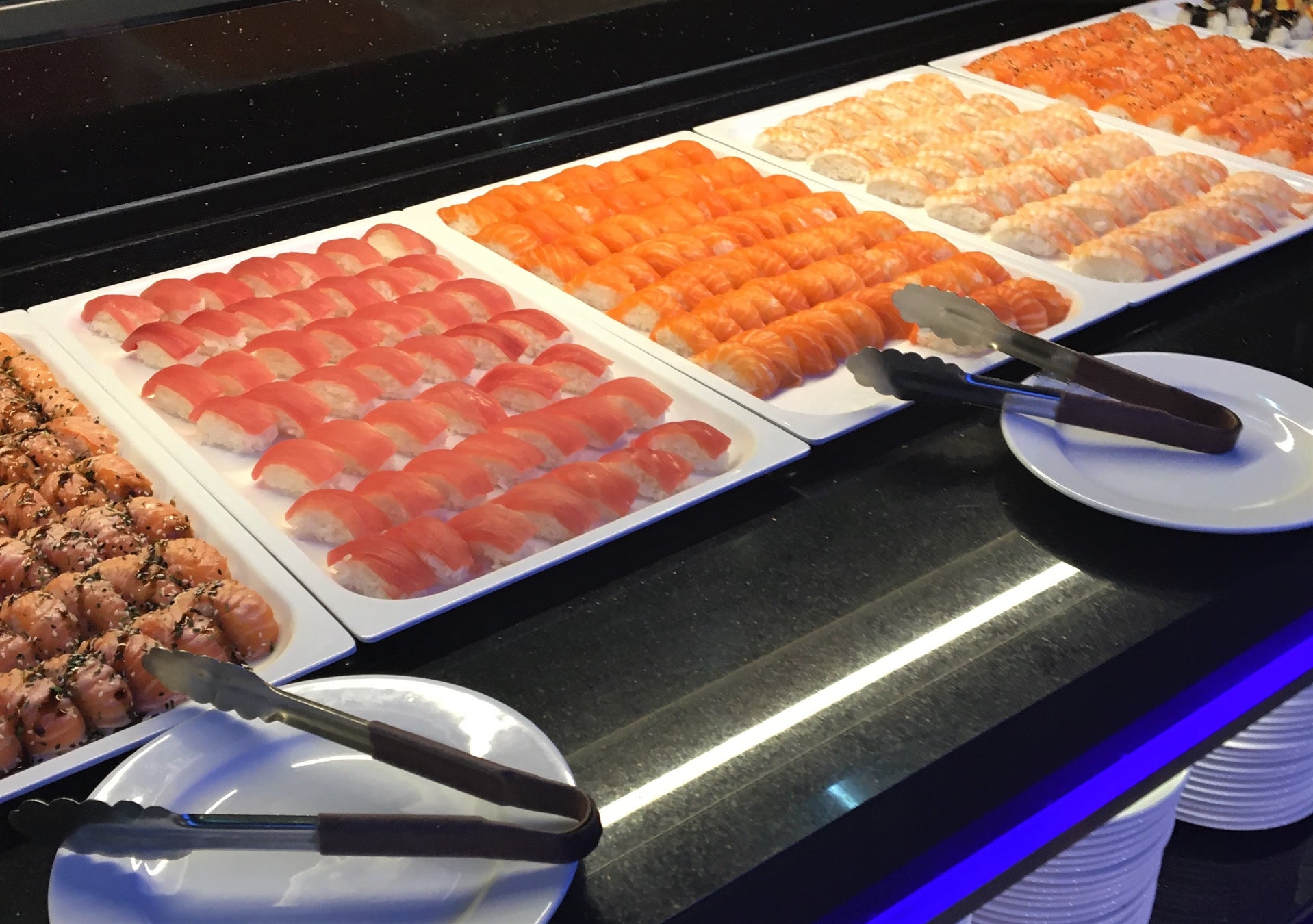 「ハードロックカフェ」×「NARUTO-ナルト- 疾風伝」 コラボ・スペシャルメニュー