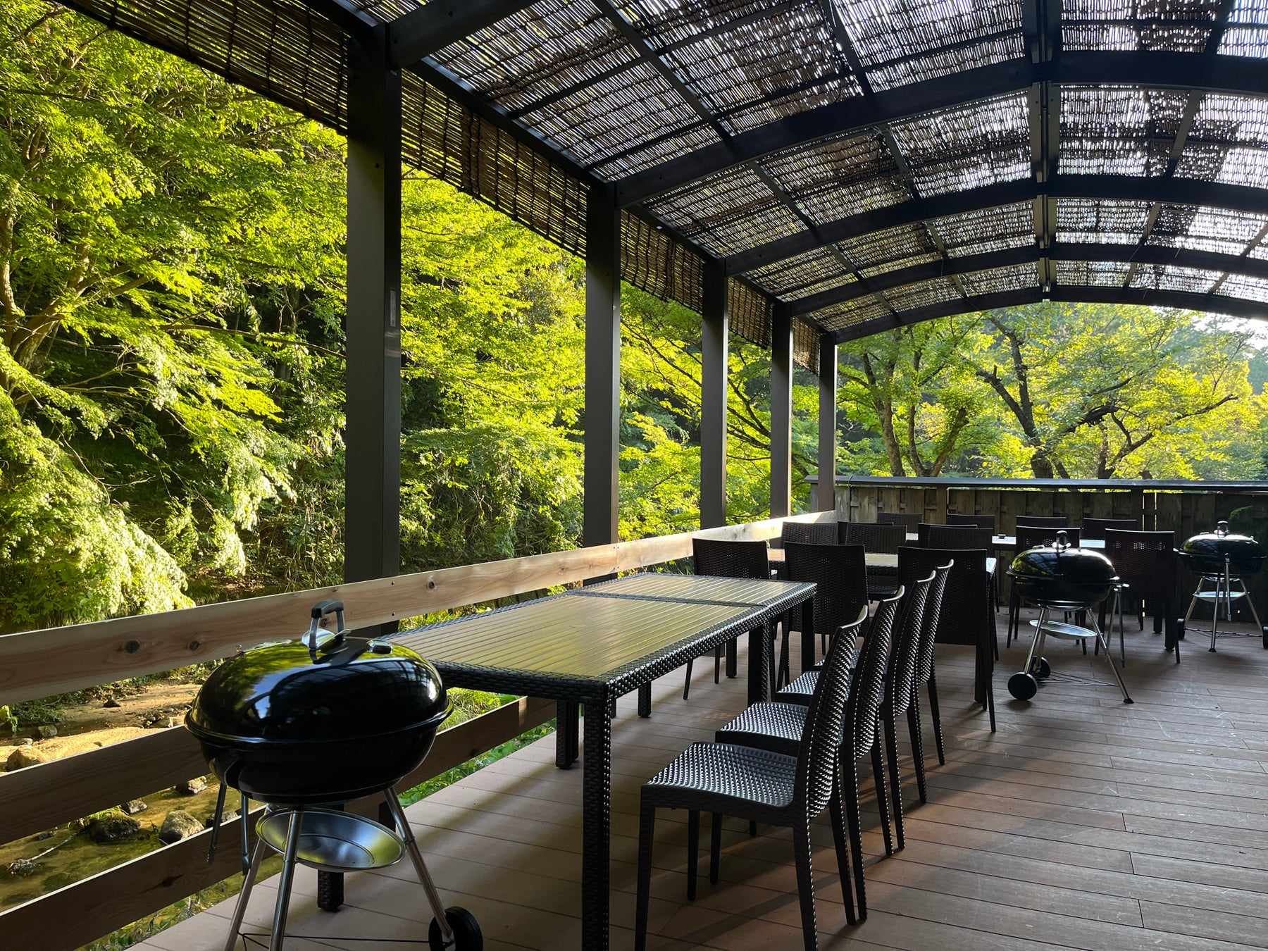 抹茶ラテは茶筅で点てる！まるごと梅＆生搾りレモンが楽しめる“ライブ系和カフェ”とは？【原宿・戸越銀座商店街・成田山表参道で人気のカフェ】