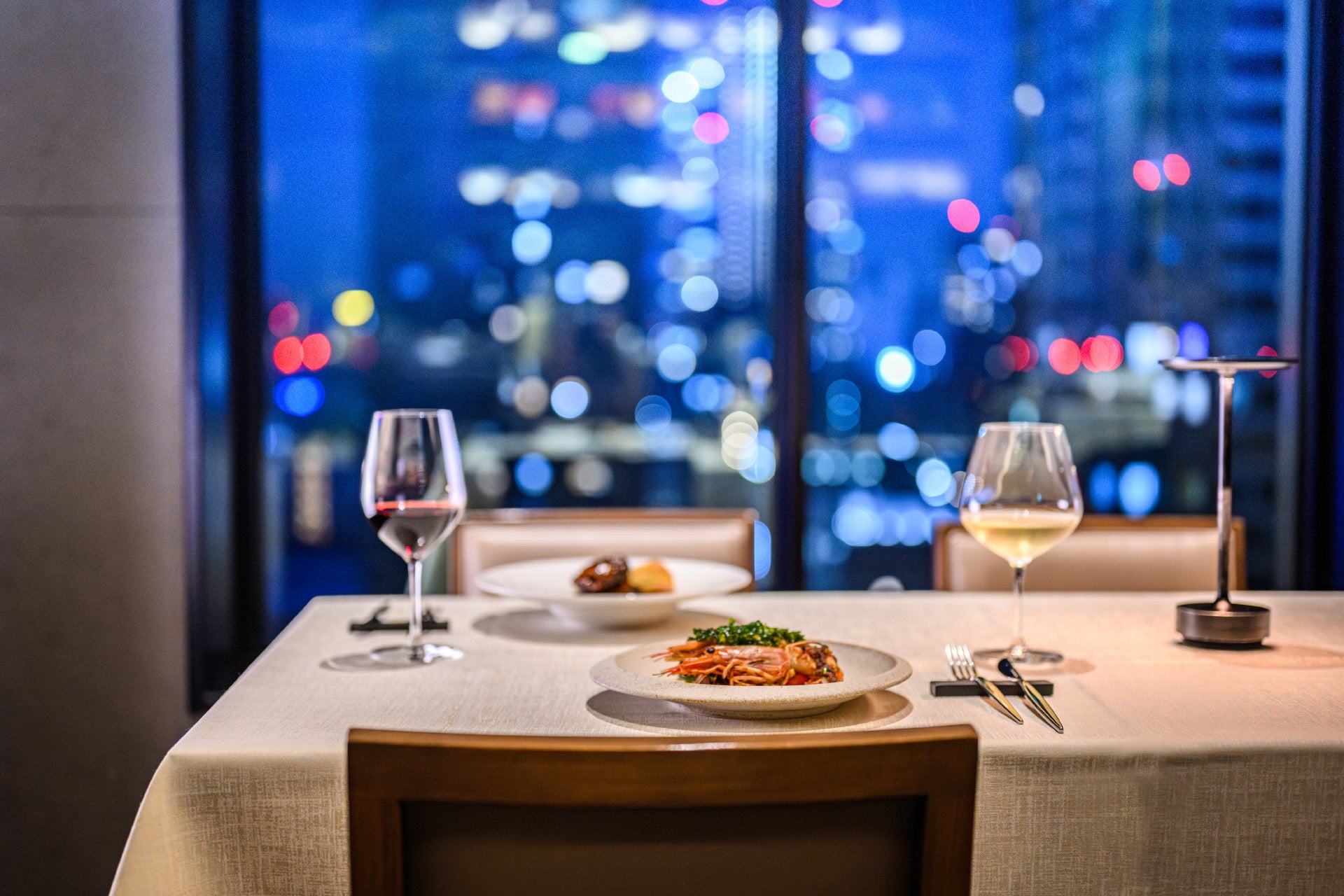 【きゃべとん】7,000食突破記念！新商品「濃厚魚介 “辛”きゃべつけ麺」が登場